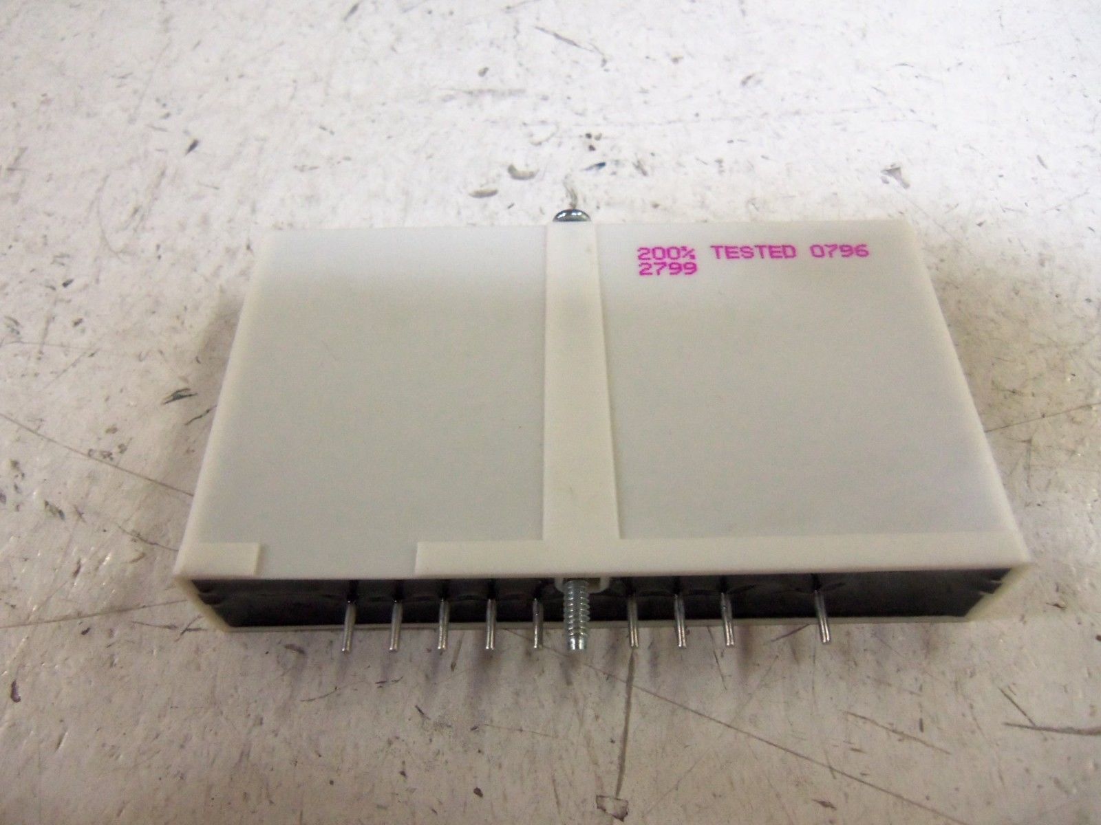 LOT OF 5 OPTO 22 DA7 *NEW*