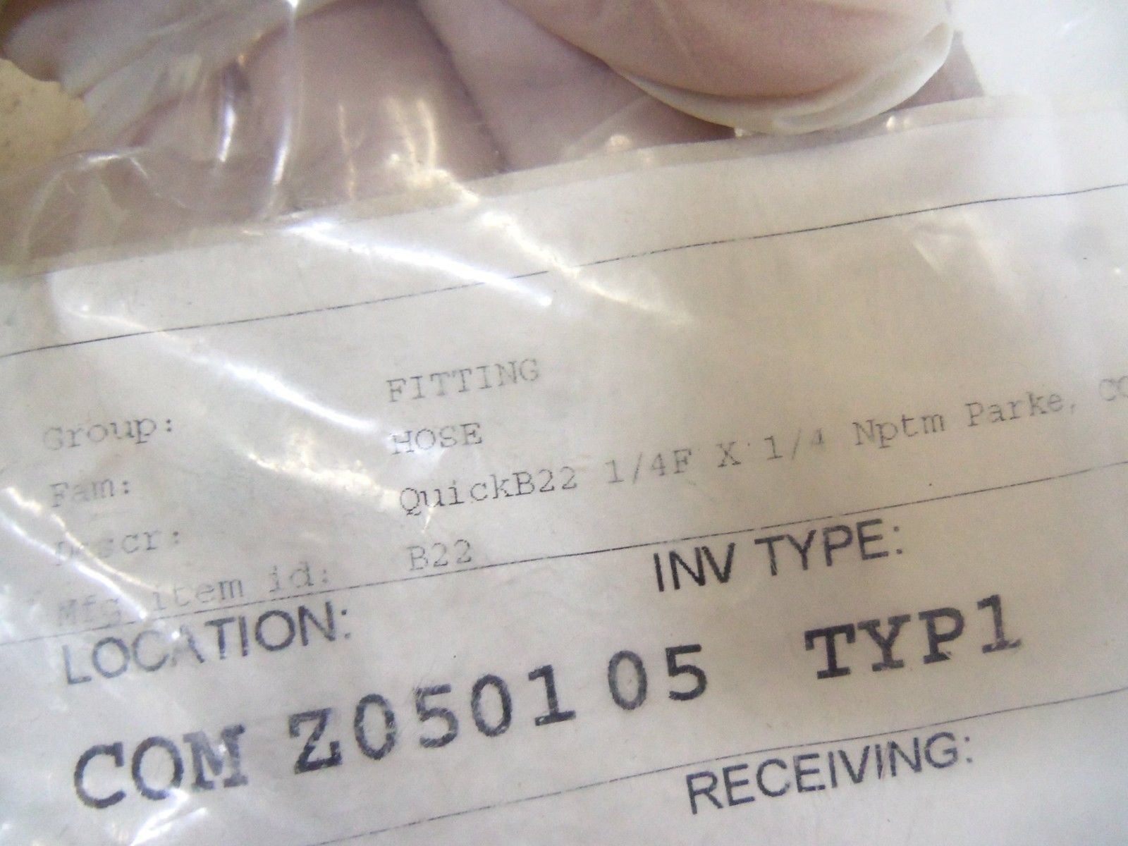 LOT OF 5 QUICK B22 1/4 F X 1/4 FITTING B22 NSNP