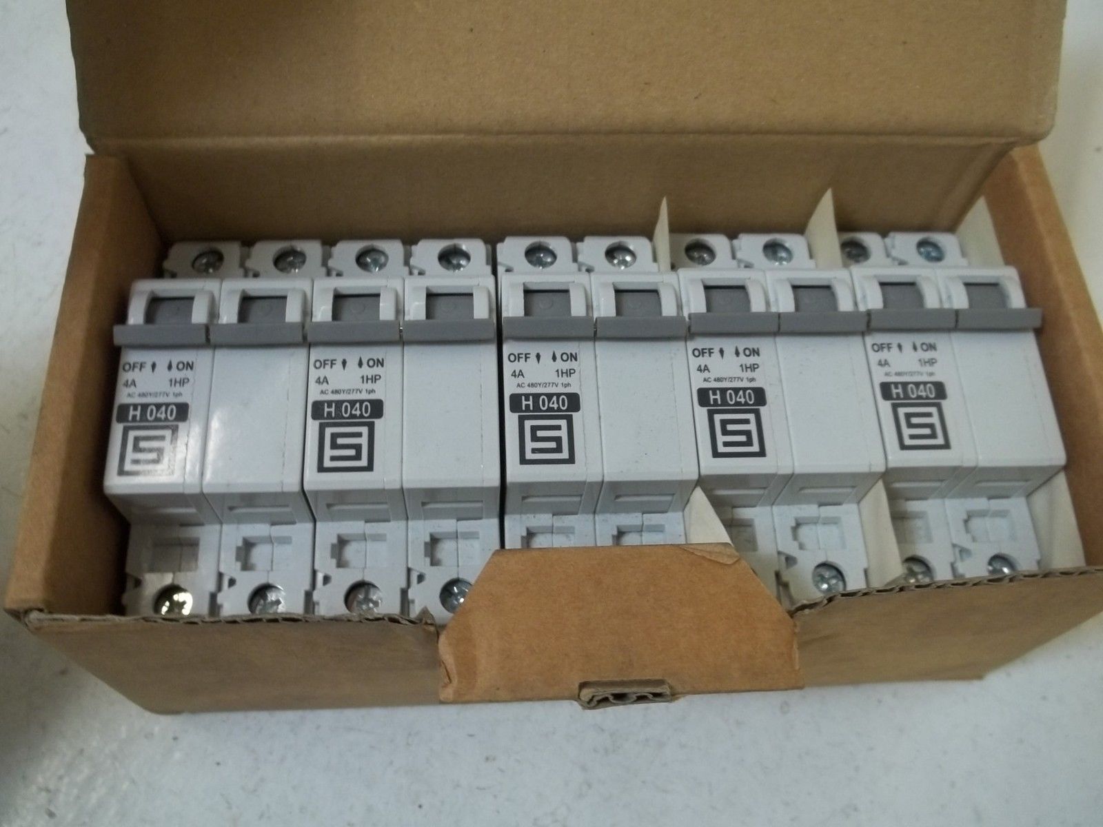 LOT OF 5 SCHURTER AS168X-CB2H040 FUSE HOLDER NSMP