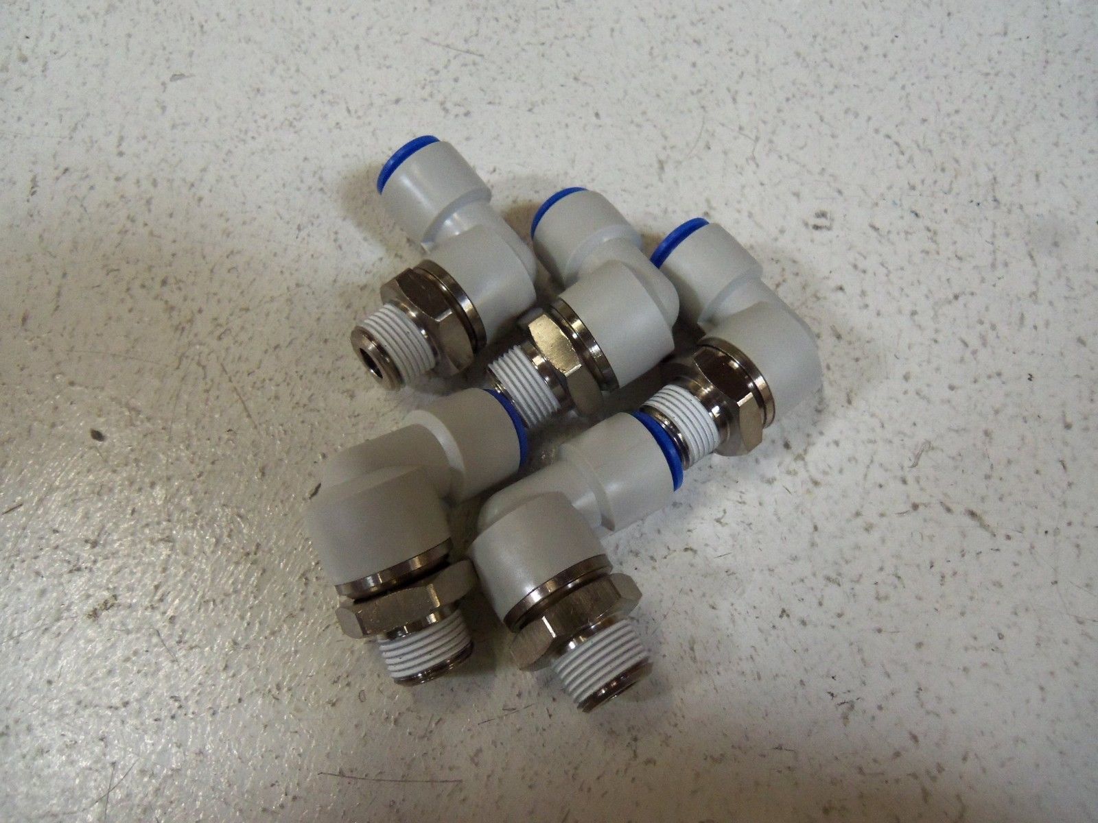 LOT OF 5 SMC FITTING KSL12-03S NSNP
