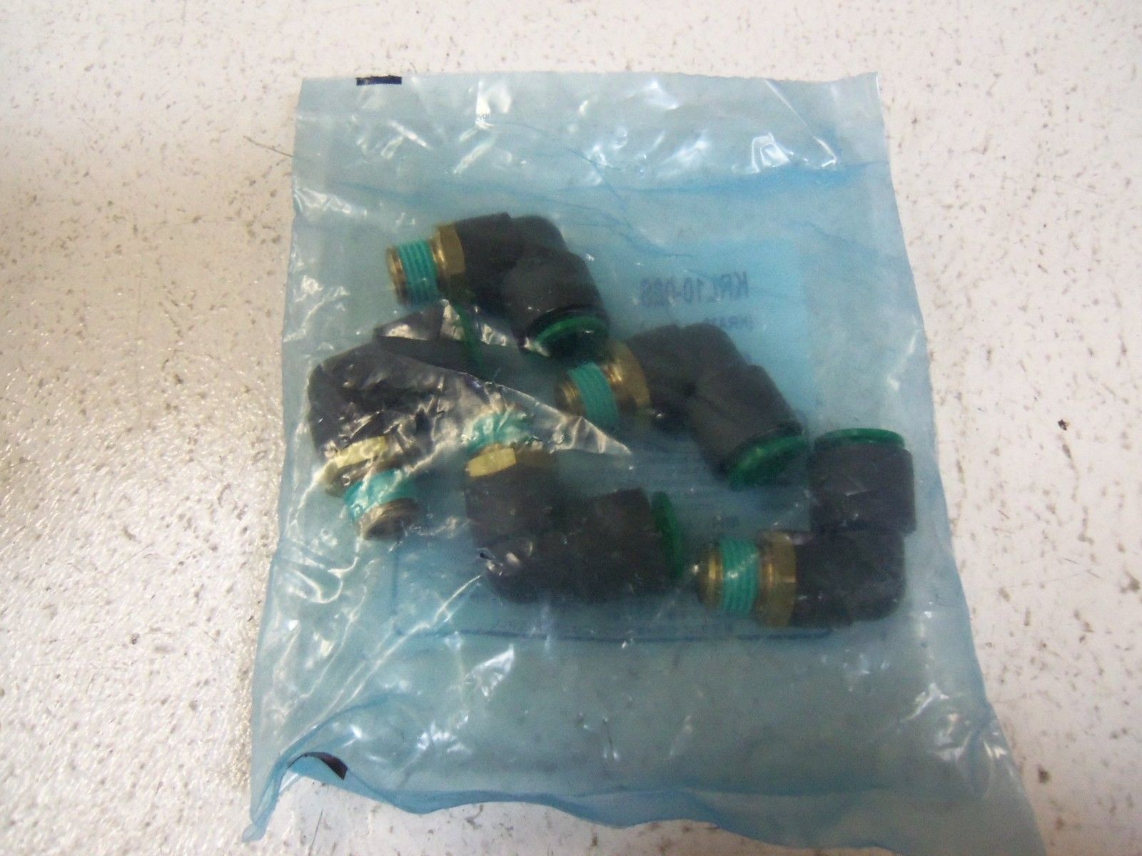 LOT OF 5   SMC FITTINGS KRL10-02S NSMP