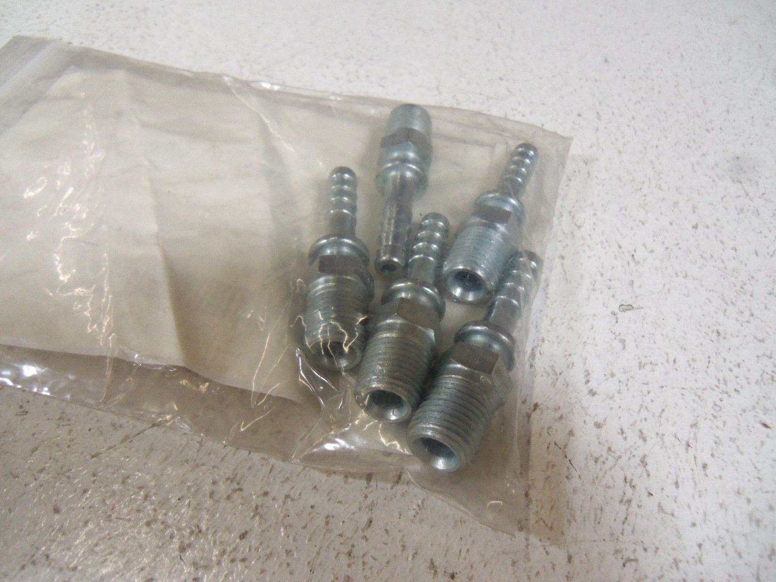 LOT OF 5 STEEL HOSE END 1/4" TUBE X 1/4" M FITTING DIX35002 NSNP