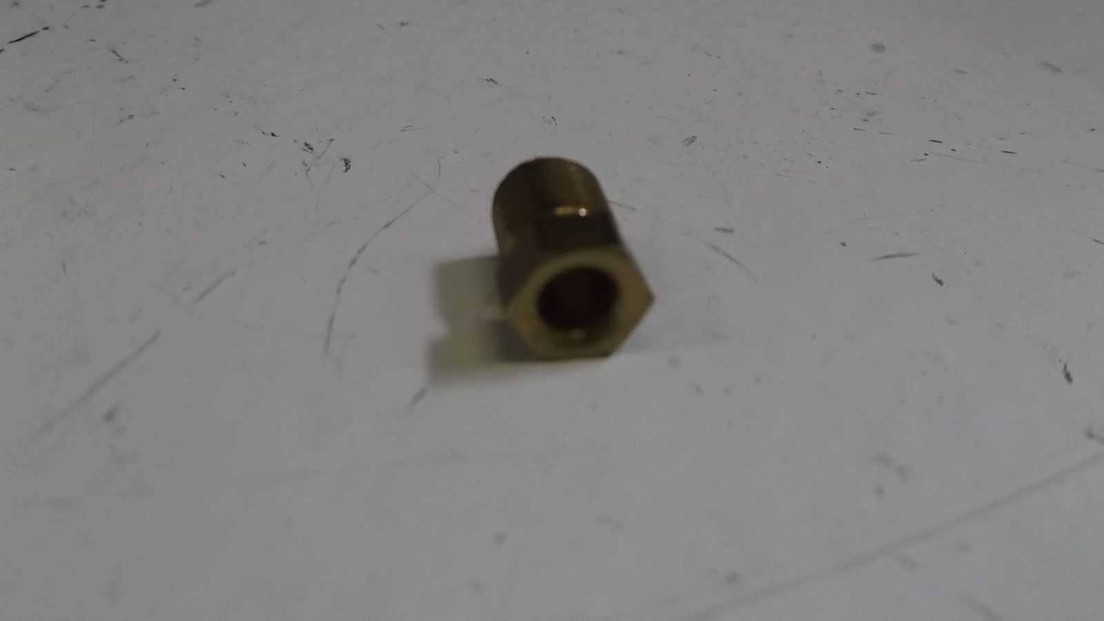 LOT OF 6 CONNECTOR, HUT 317564 NSNP