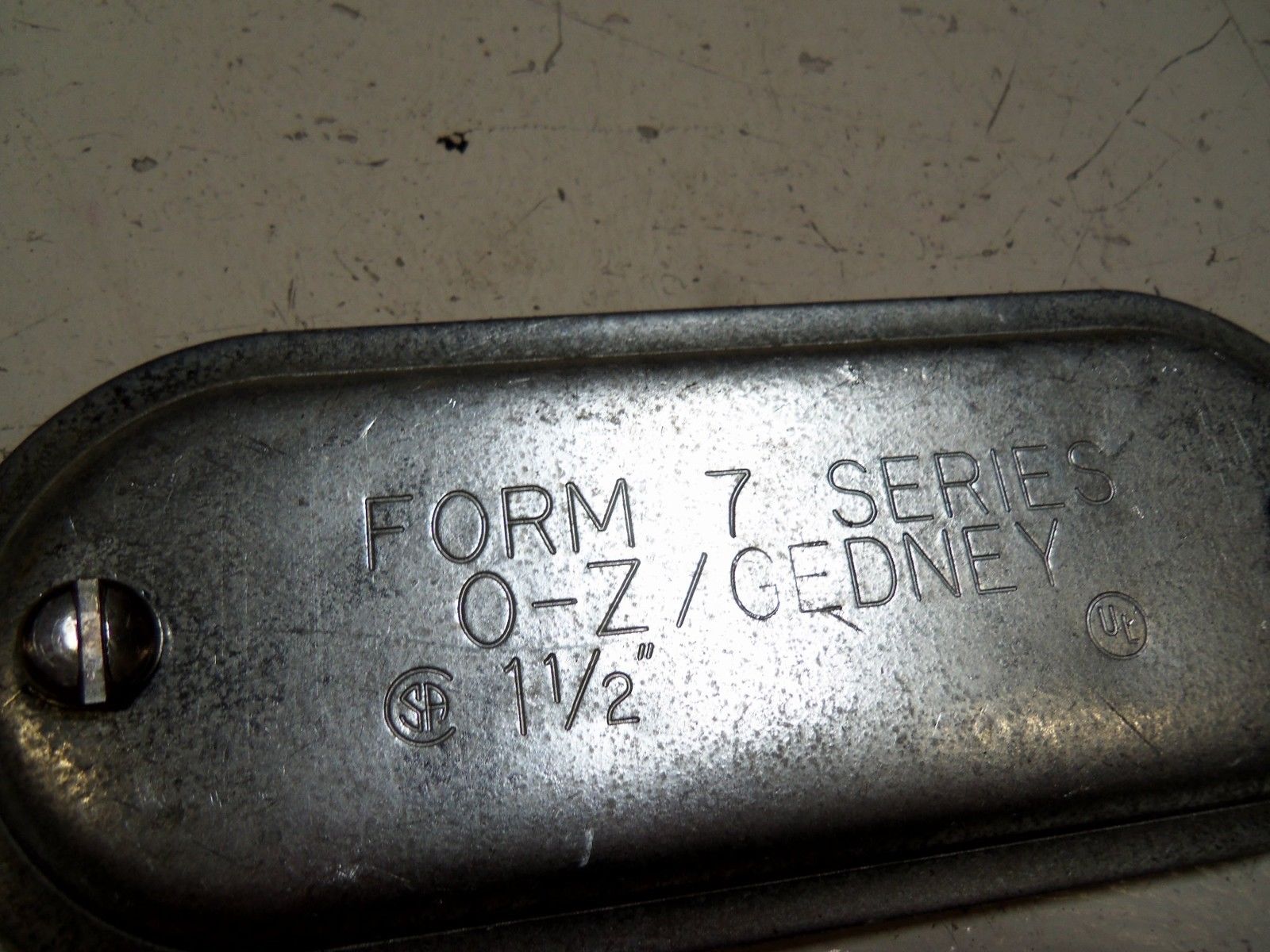 LOT OF 6 EGS OZG-570 1 1/2" STEEL CLIP-ON COVERS NSMP