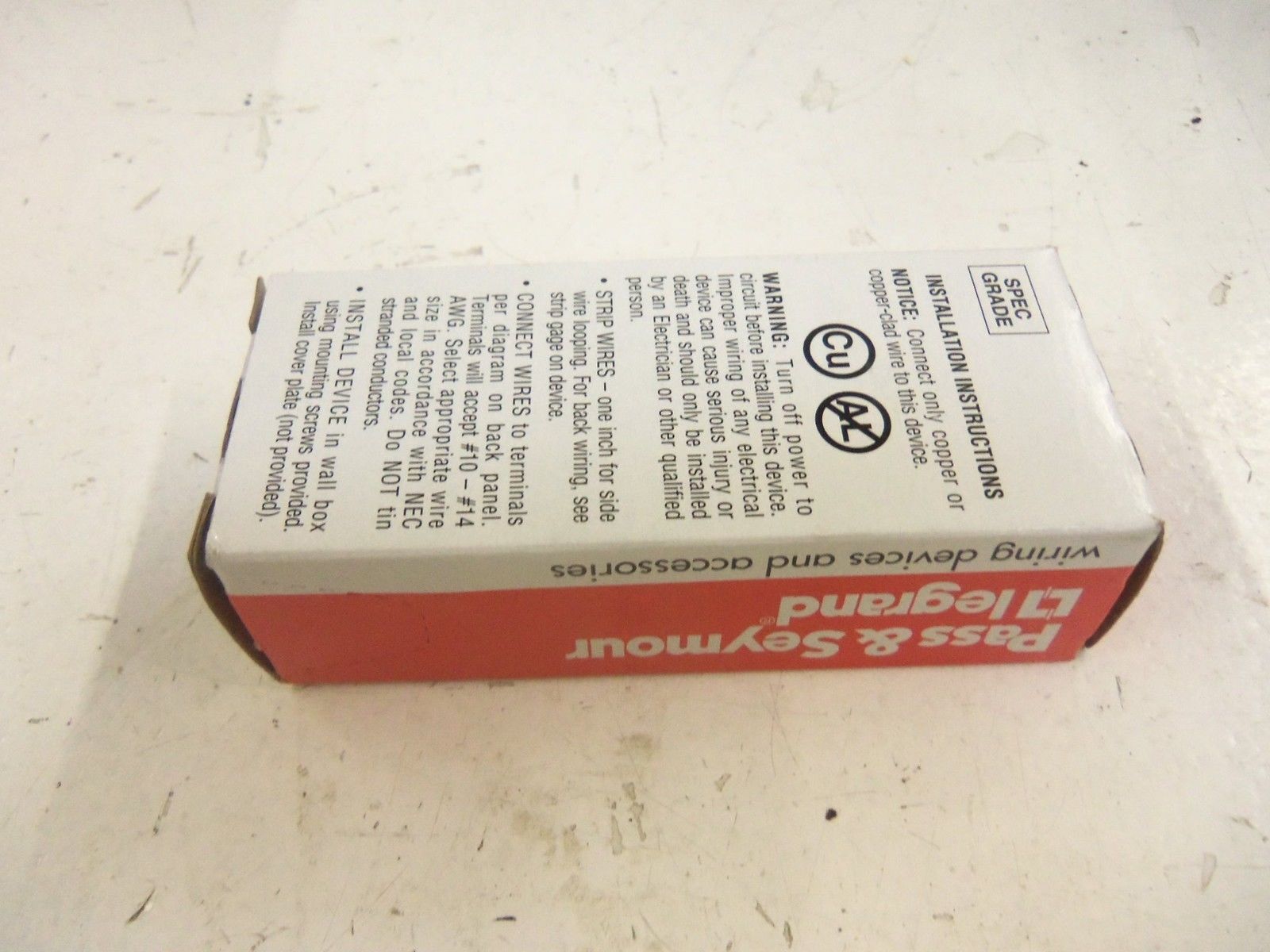 PASS & SEYMOUR LEGRAND CRB5262 DUPLEX RECEPTACLE  NSMP