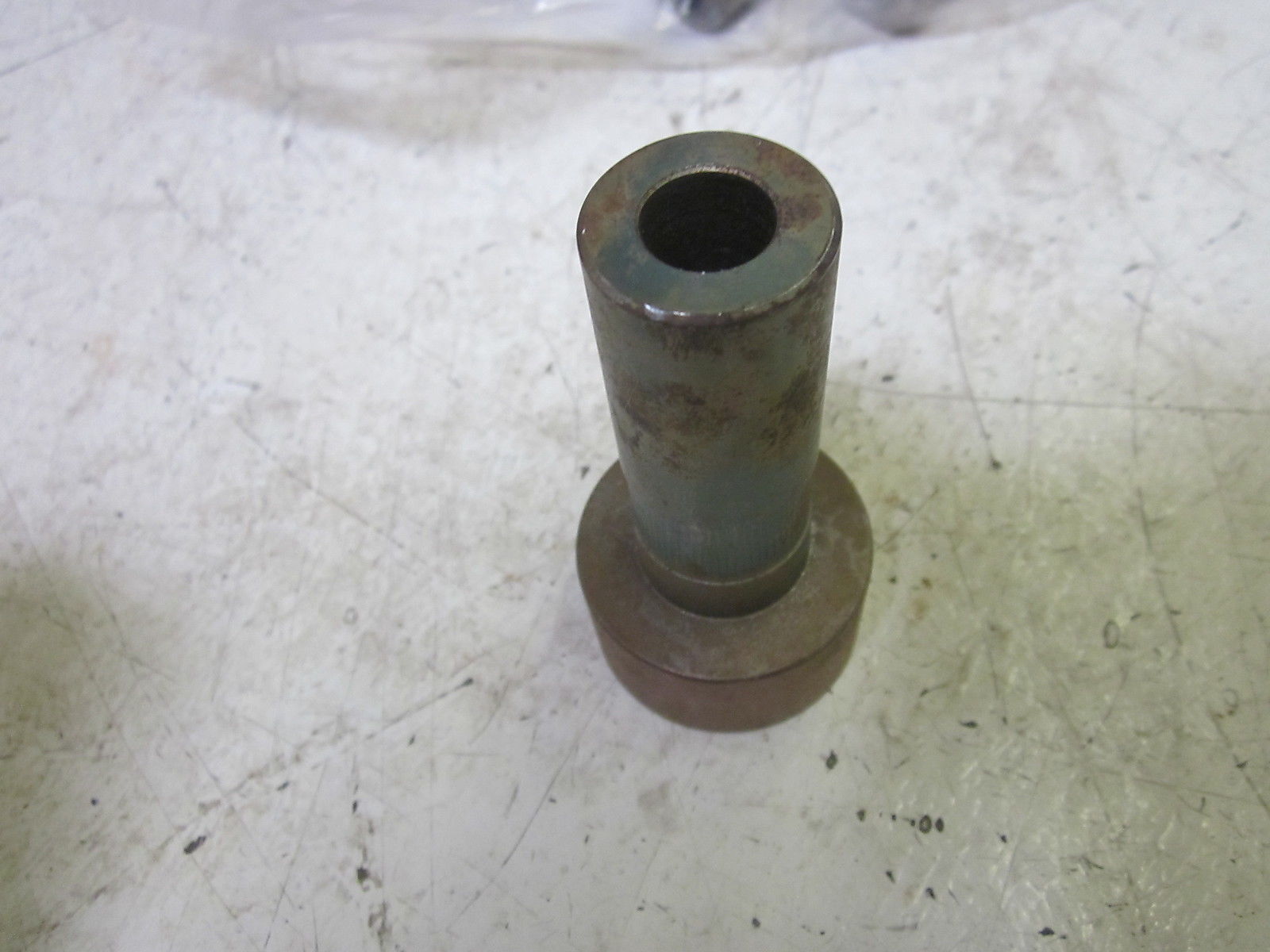 LOT OF 7 MFG-1227 HUB, TIMING SCREW SQUARE DRIVE UNMP