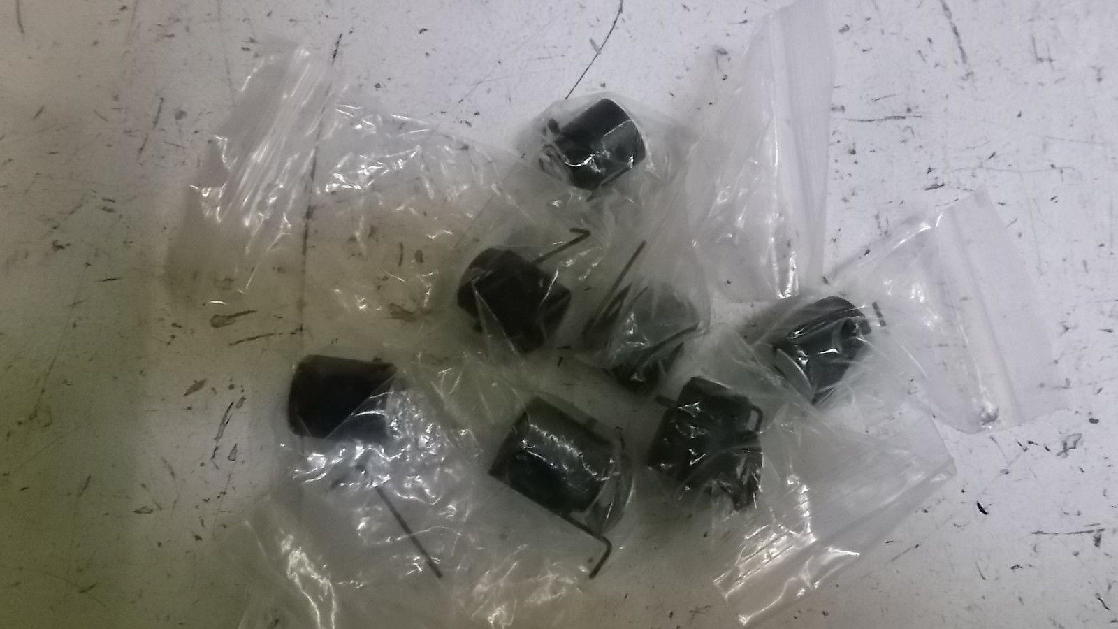 LOT OF 7 NVZ314M-5LZ NSMP