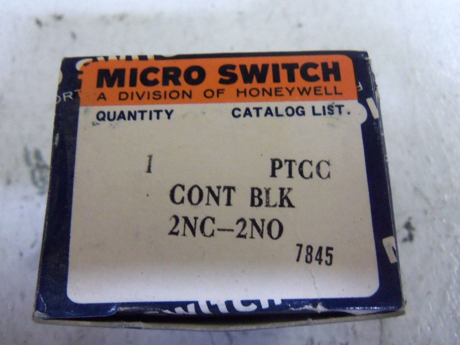 LOT OF 8 2NC-2NO  NSMP