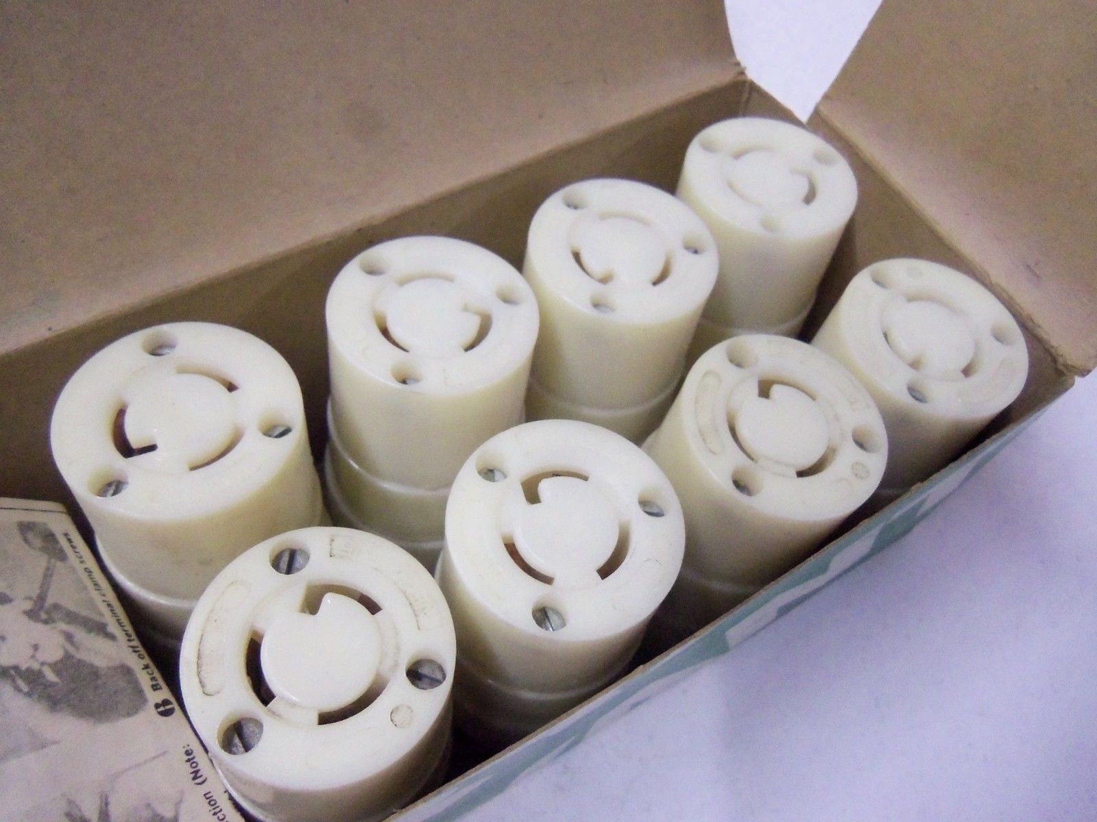 BRYANT 4732-N (PACKAGE OF 8) NSMP