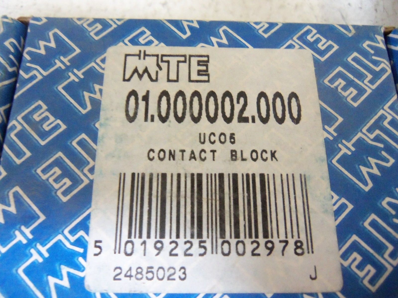 LOT OF 8 MTE 01.000002.000 *NEW*