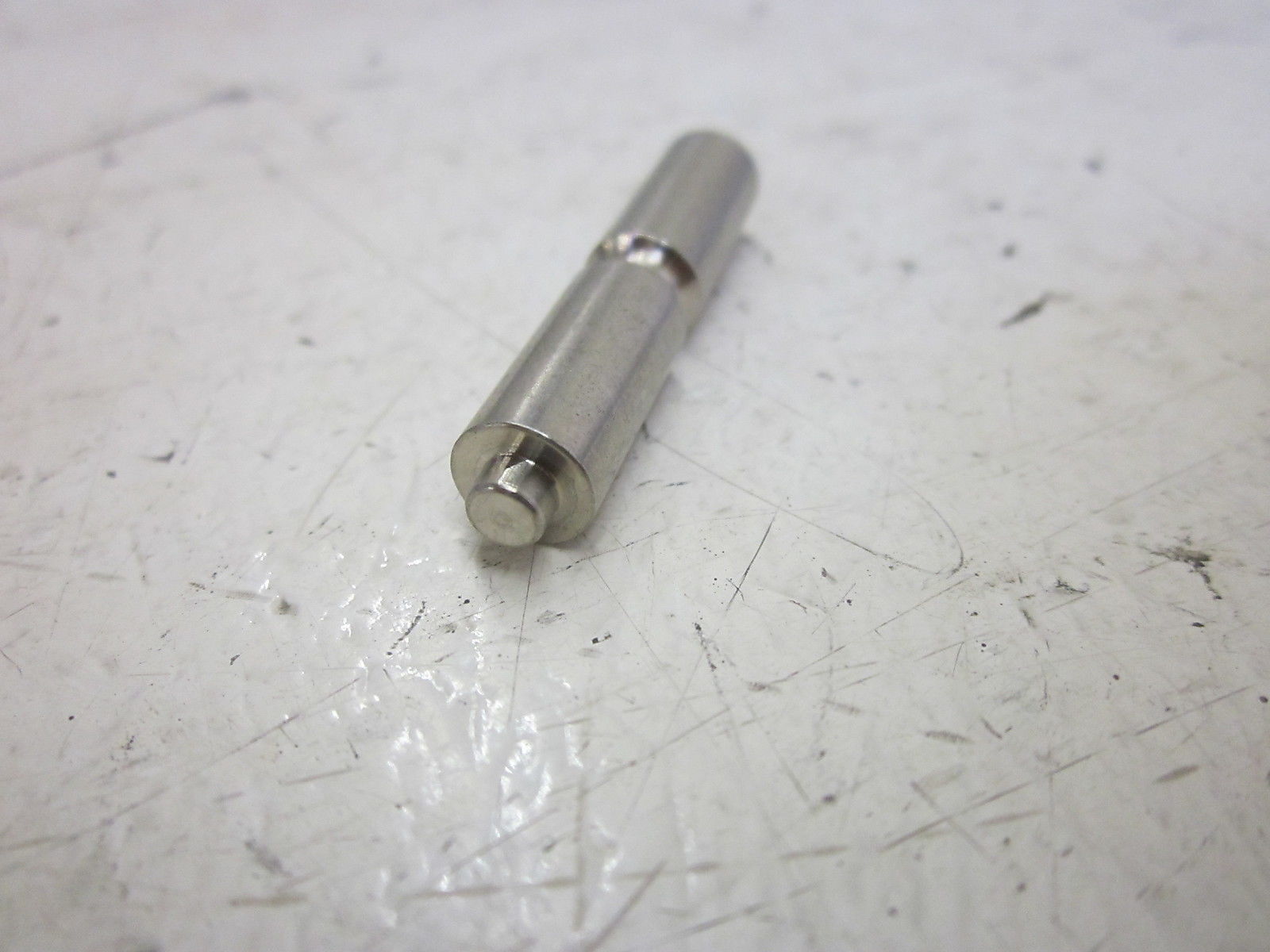 LOT OF 9 34013113/1 STOP, 304 SS SPRING NSMP