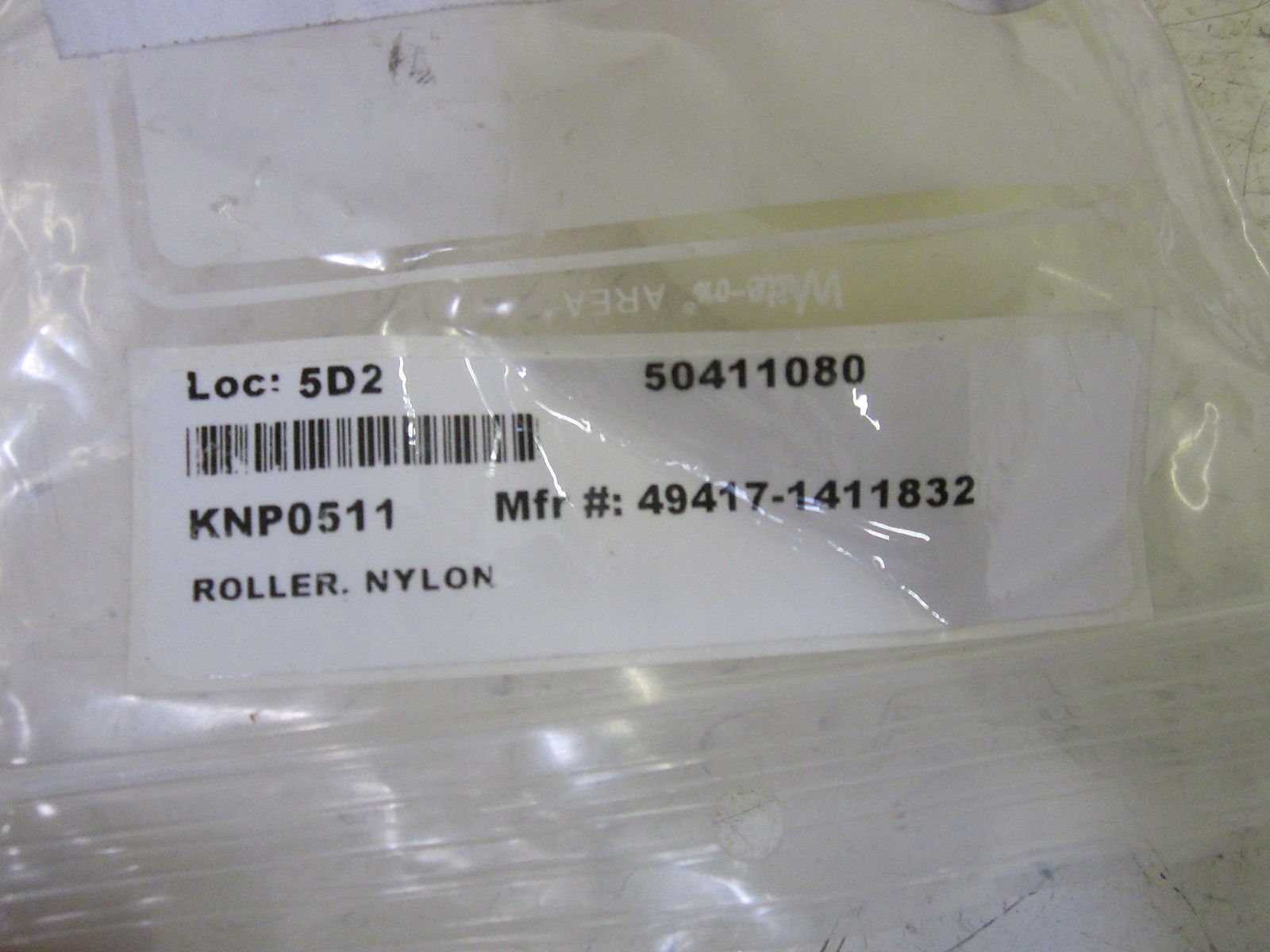 LOT OF 9 ROLLER 49417-1411832  NSMP