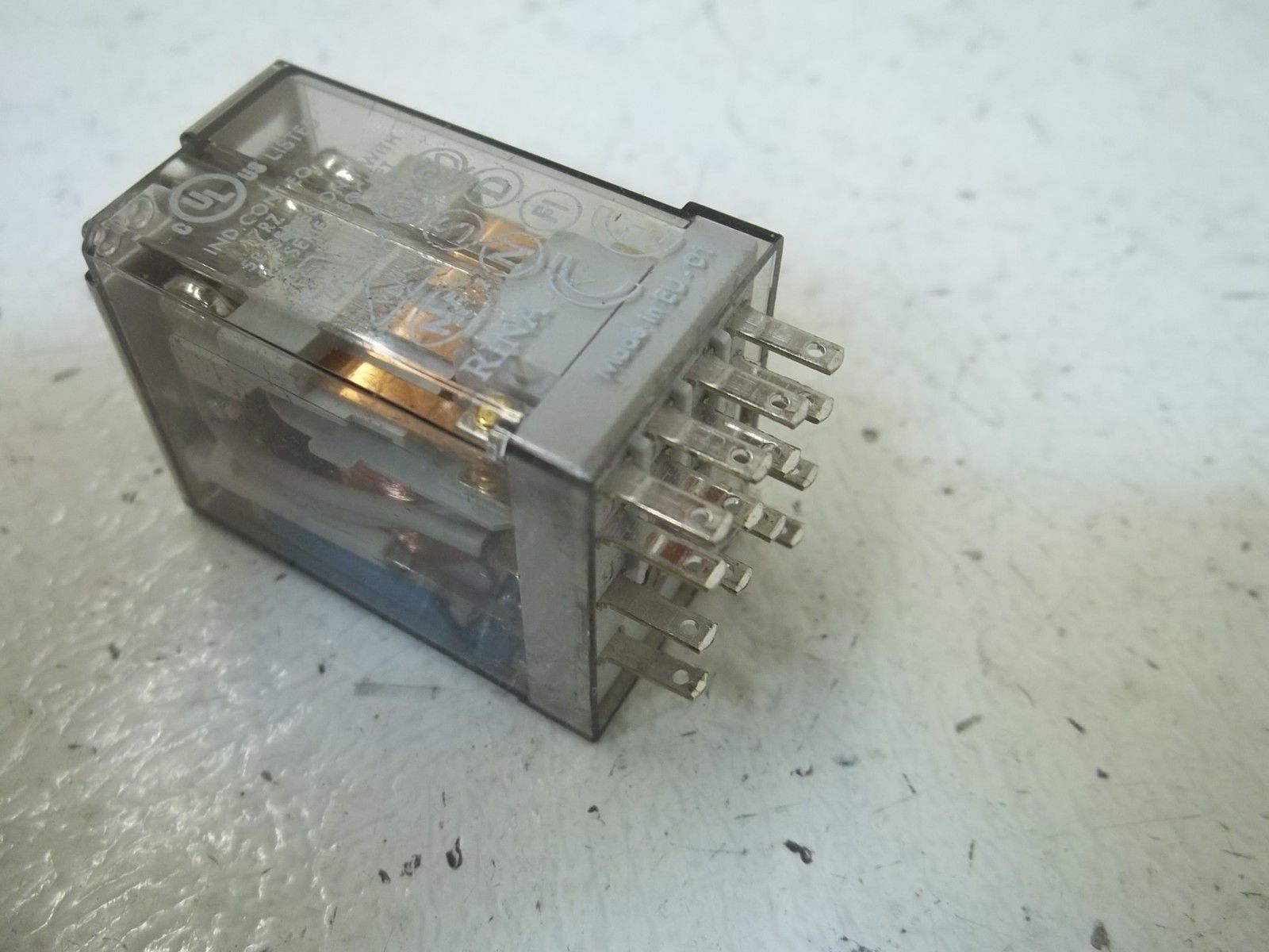 LOT OF 95 FINDER 55.34.9.024.5080 RELAY UNMP