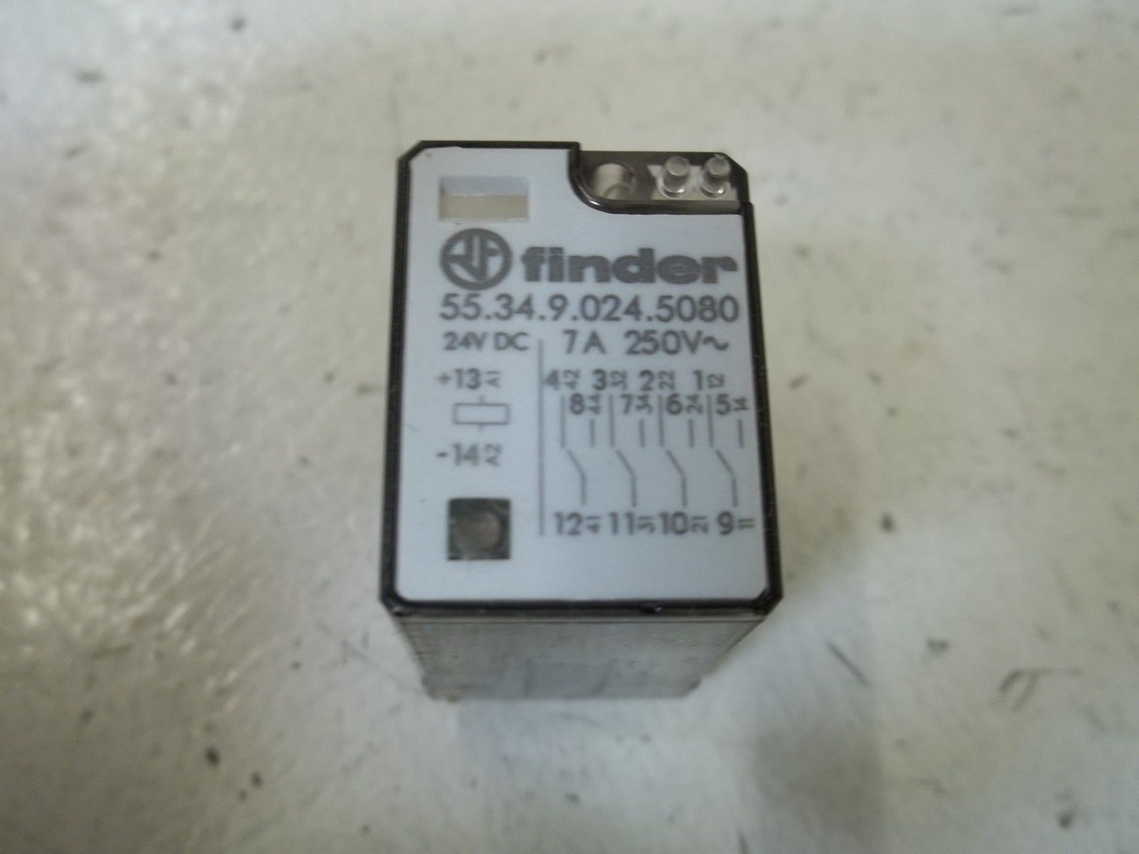 LOT OF 95 FINDER 55.34.9.024.5080 RELAY UNMP