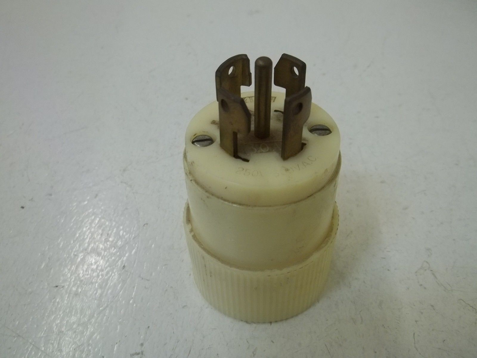 BRYANT 3531 (PACKAGE OF 9) UNMP