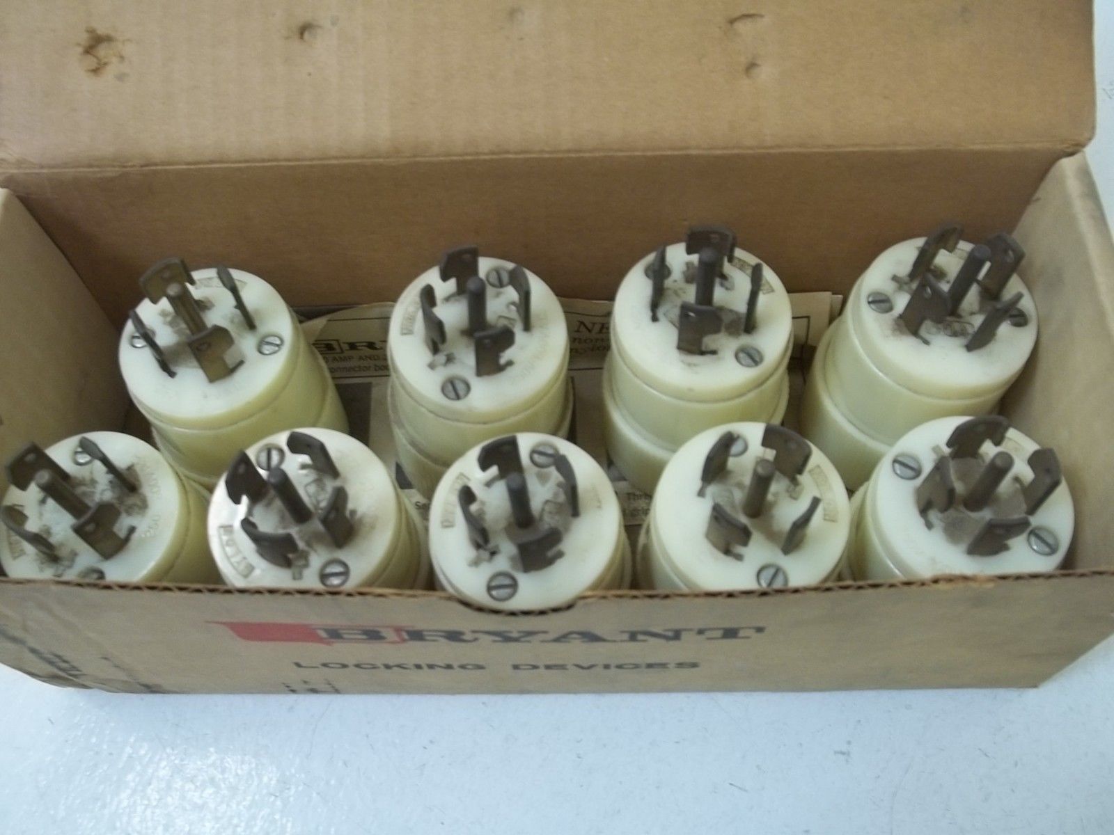 BRYANT 3531 (PACKAGE OF 9) UNMP