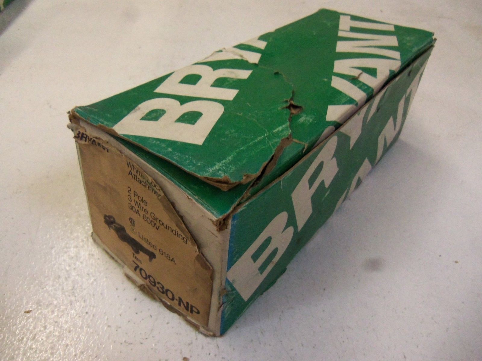 BRYANT 70930-NP 600V 30A (PACKAGE OF 9) NSMP