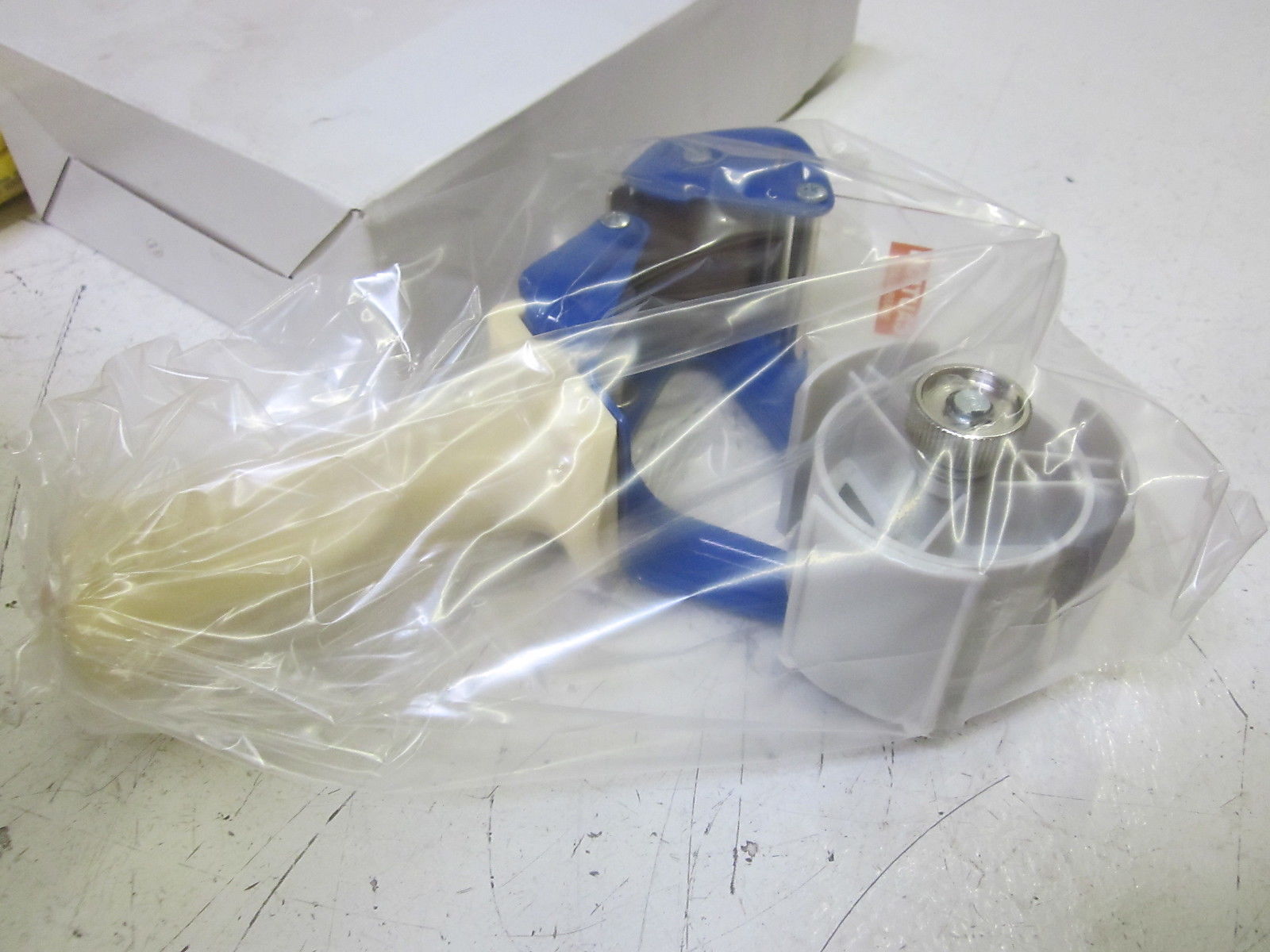 LOT OF 9 D177HD HEAVY DUTY 2" DISPENSER NSMP