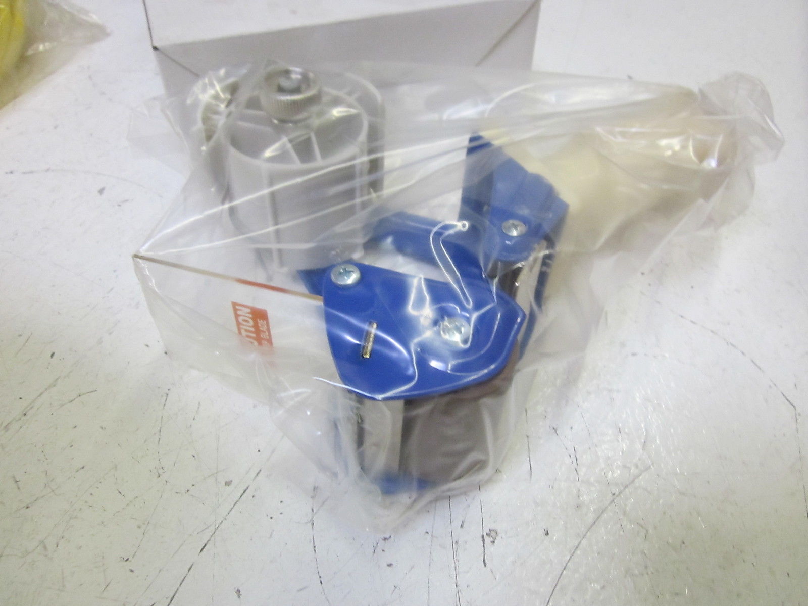 LOT OF 9 D177HD HEAVY DUTY 2" DISPENSER NSMP