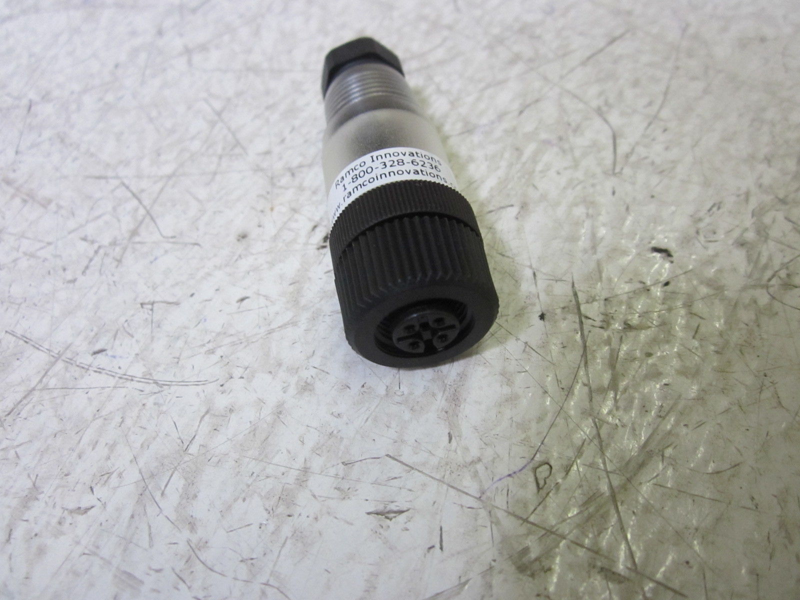 LOT OF 9 RAMCO INOVATIONS PL-V1AP CONNECTOR  NSNP