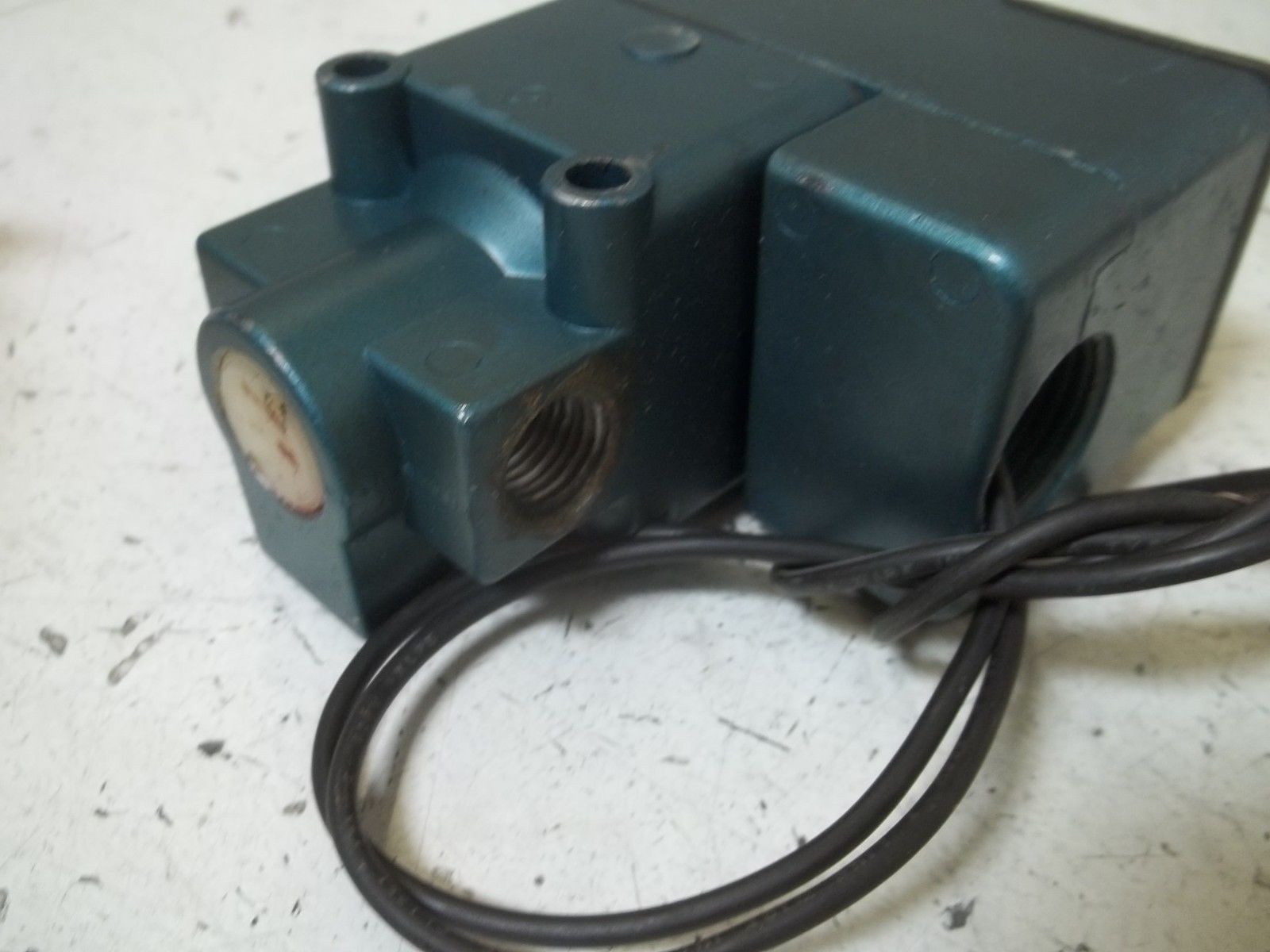 MAC 225B-501AA SOLENOID VALVE UNMP