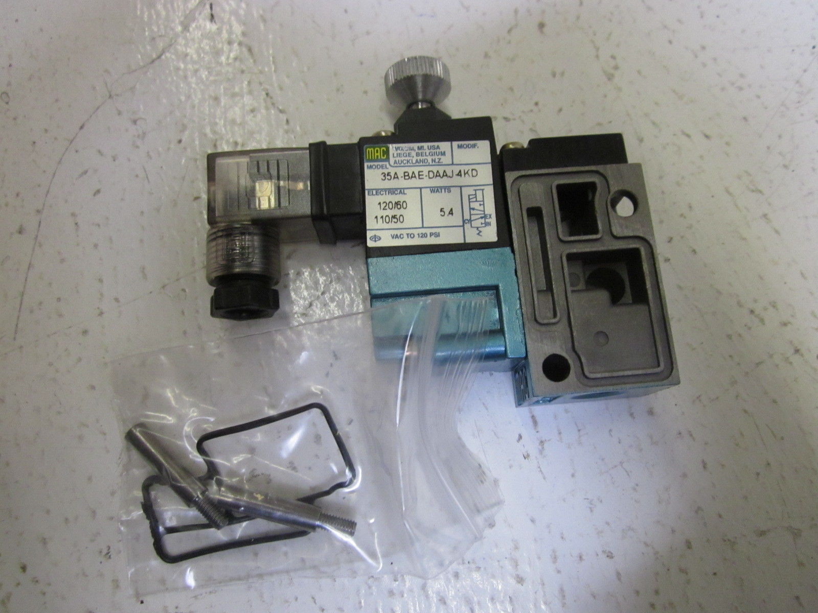 MAC 35A-BAE-DAAJ-4KD SOLENOID VALVE NSMP