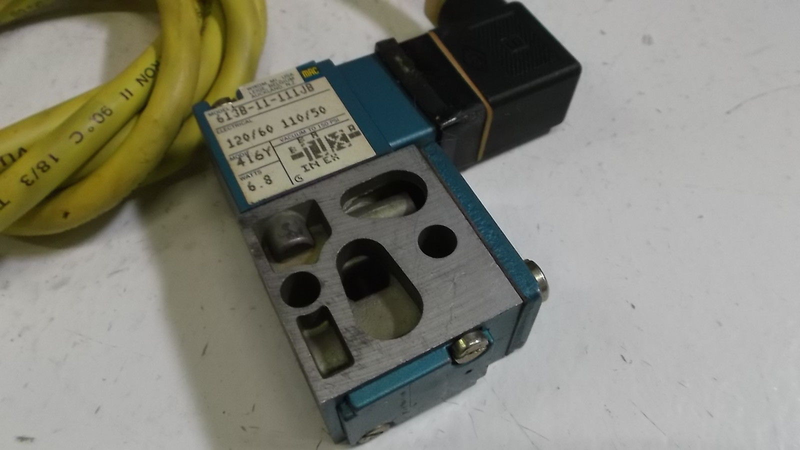 MAC 613B-11-111JB UNMP