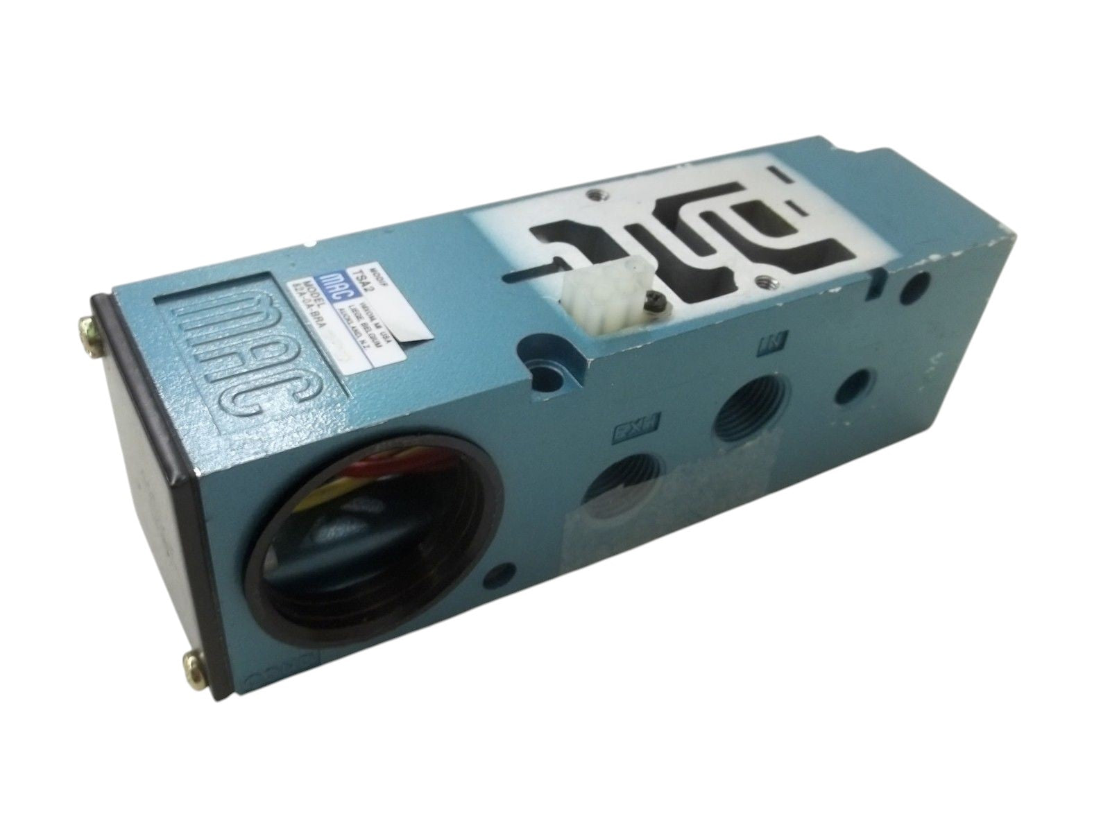 MAC 82A-0A-BRA PNEUMATIC VALVE BASE NSNP