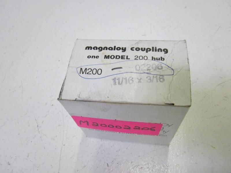 MAGNALOY COUPLING MODEL 200 M200 0026 11/16 X 3/16 HUB  *USED*
