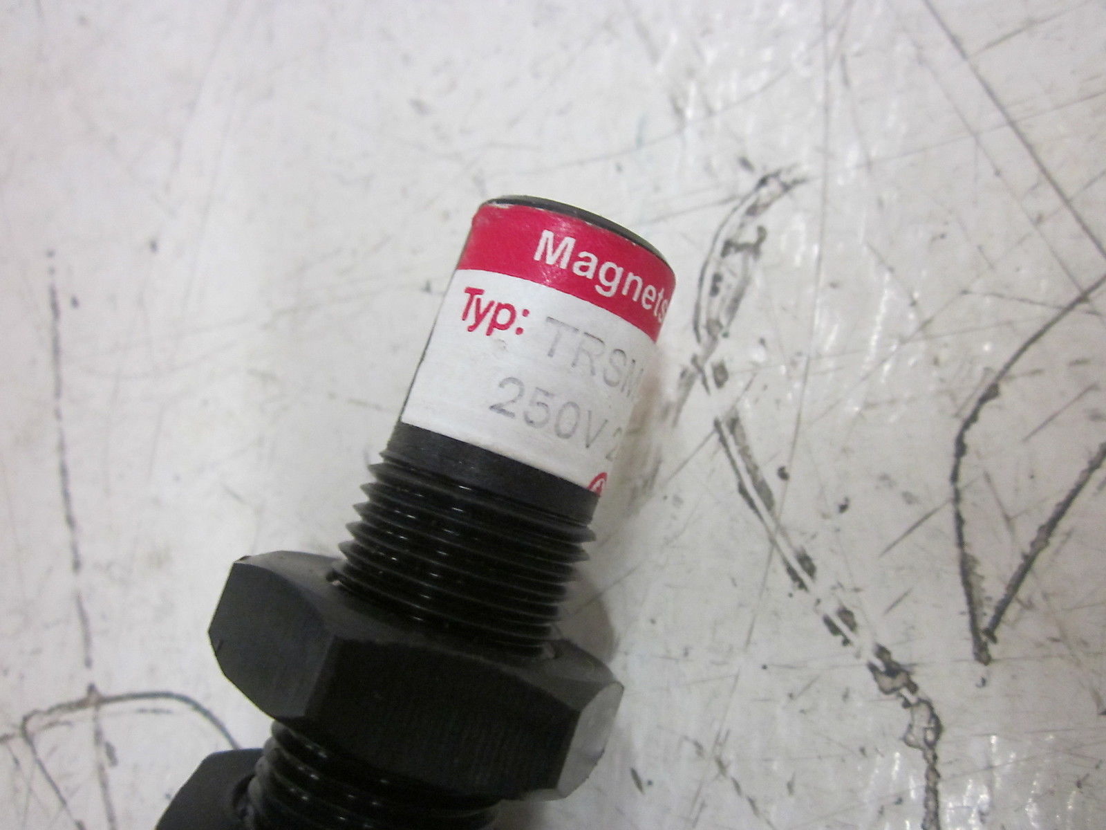 MAGNETSCHALTER  TRSM18 PROXIMITY SENSOR 250V 2A UNMP