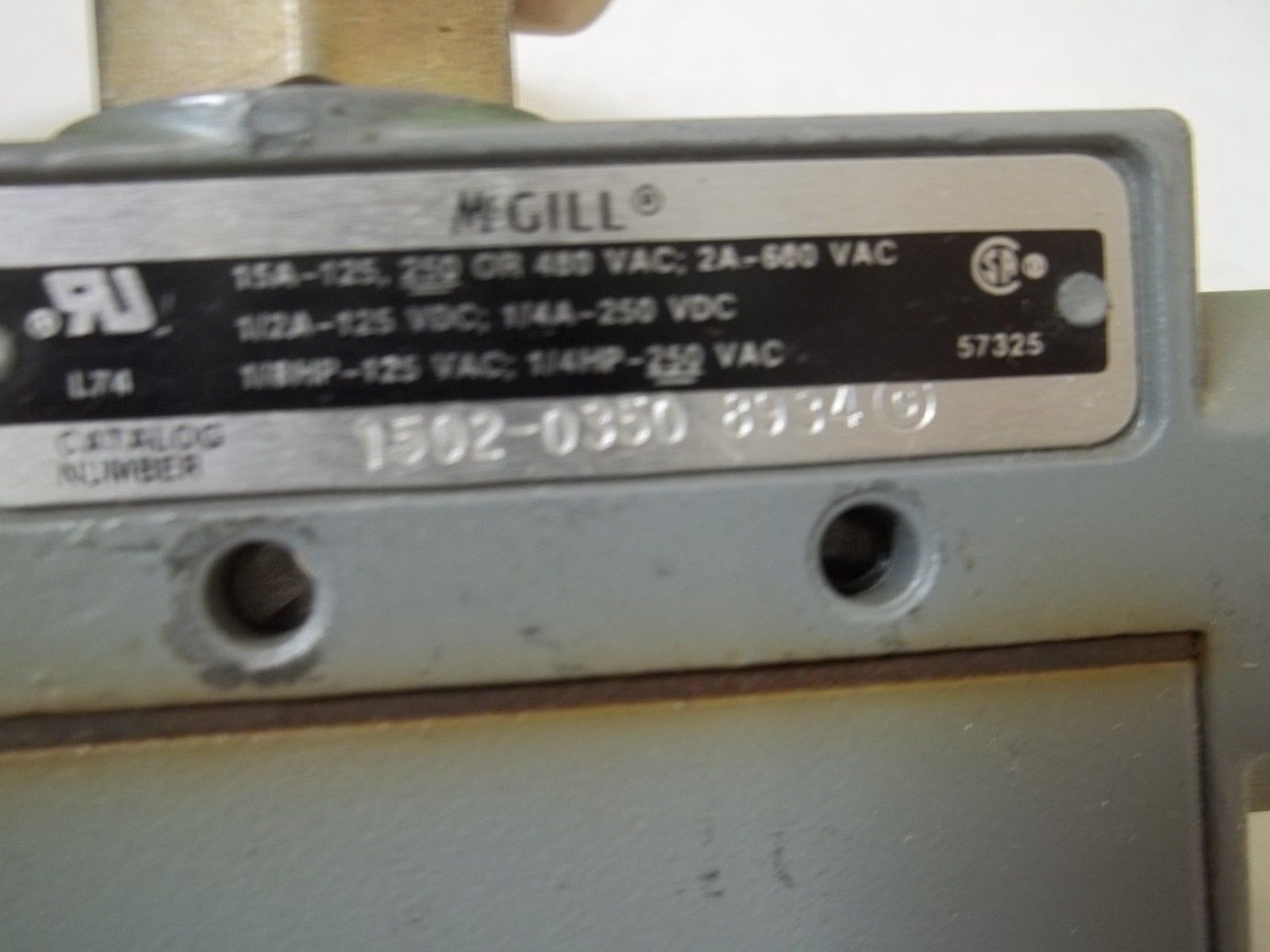 MCGILL 1502-0350 LIMIT SWITCH  UNMP