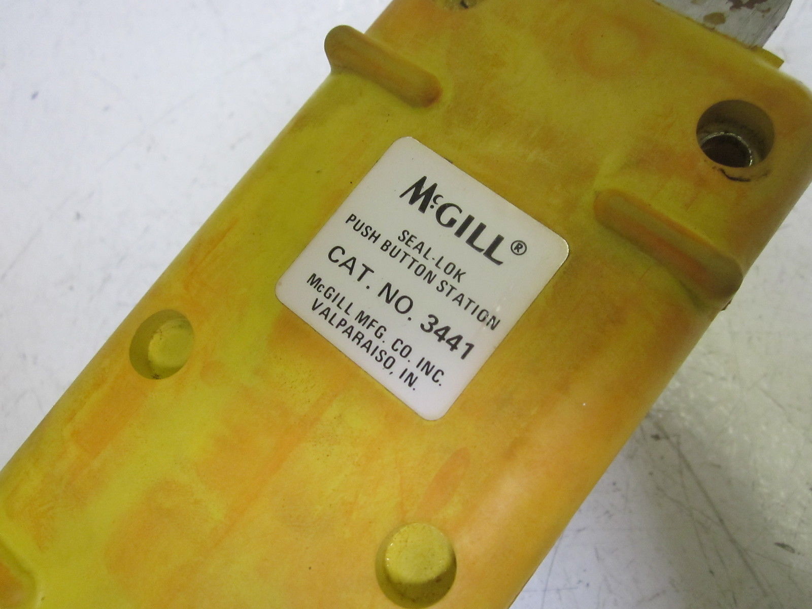 MCGILL 3441 SEAL-LOK PUSH BUTTON STATION  UNMP
