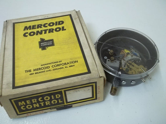 MERCOID CONTROL DA-533-3-2 PRESSURE SWITCH *USED*