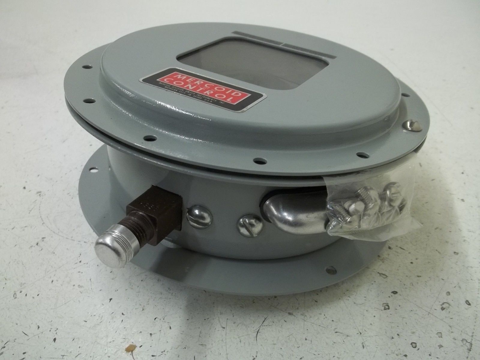 MERCOID CONTROLS DAW23-153-RG11S PRESSURE SWITCH NSMP