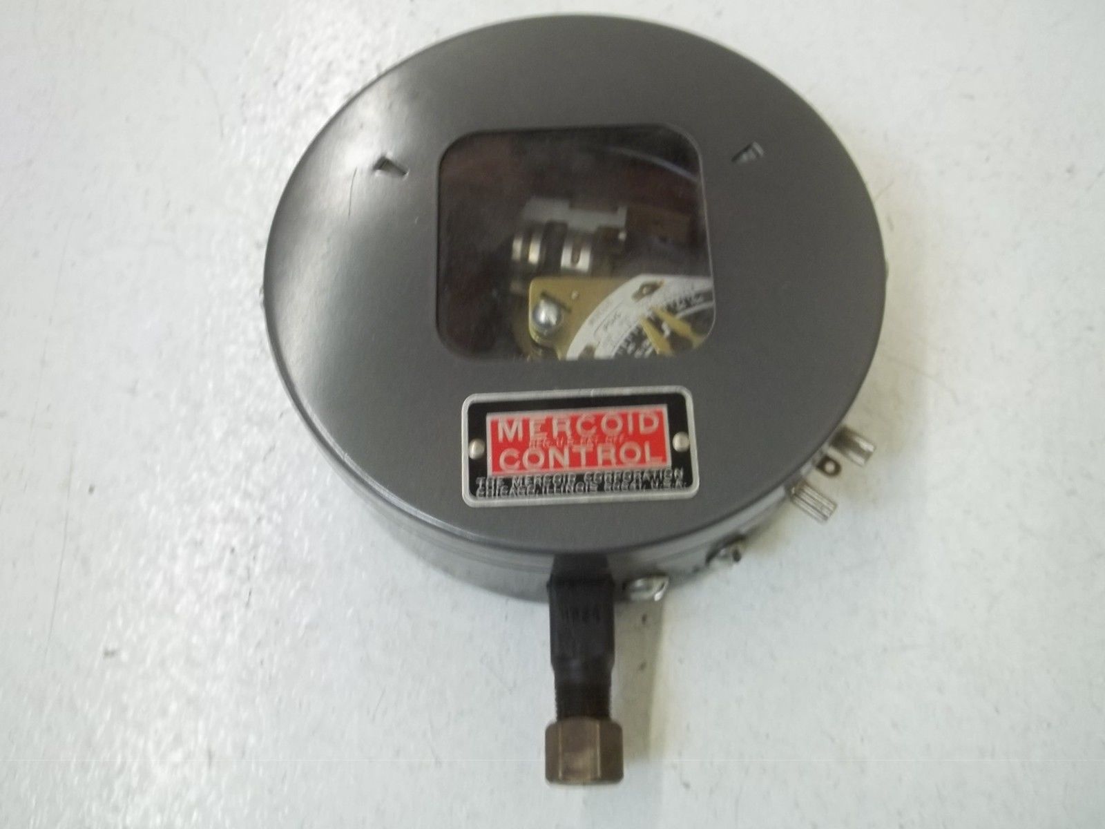 MERCOID DA21-2 PRESSURE CONTROL UNMP