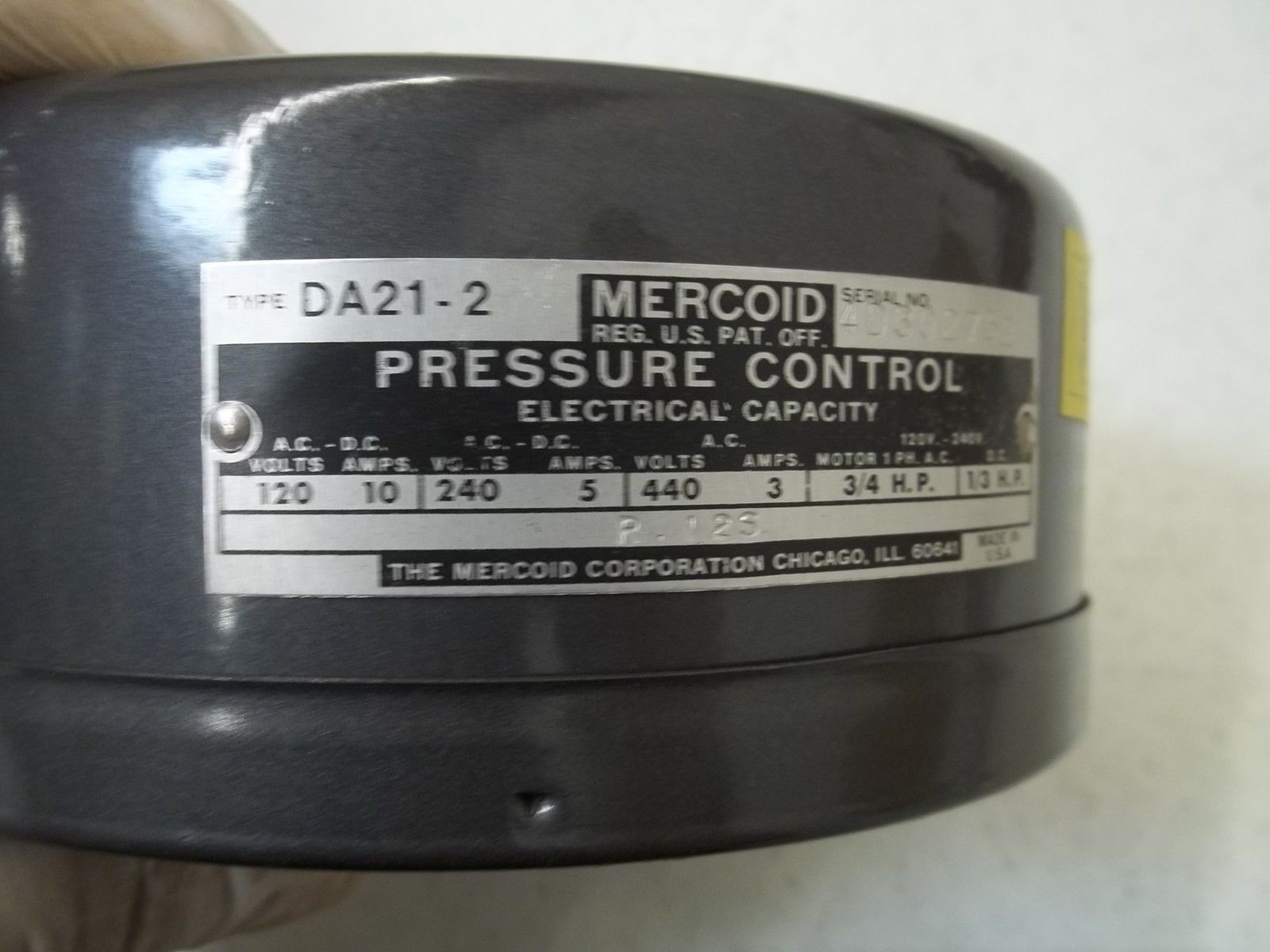 MERCOID DA21-2 PRESSURE CONTROL UNMP