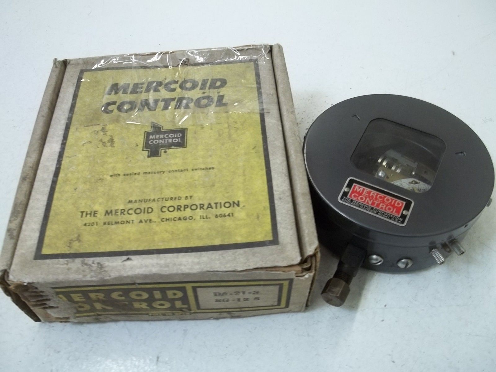 MERCOID DA21-2 PRESSURE CONTROL UNMP