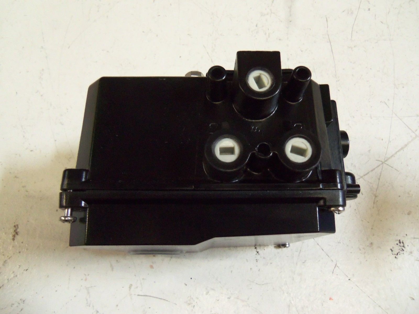 METSO NP724/J30 PNEUMATIC POSITIONER VALVE NSNP