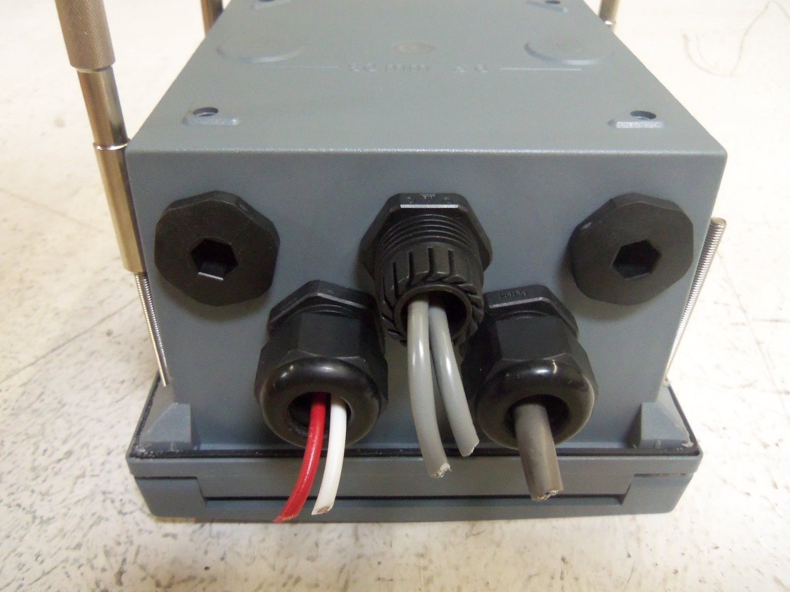METTLER TOLEDO COND 7100E CONDUCTIVITY TRANSMITTER UNMP