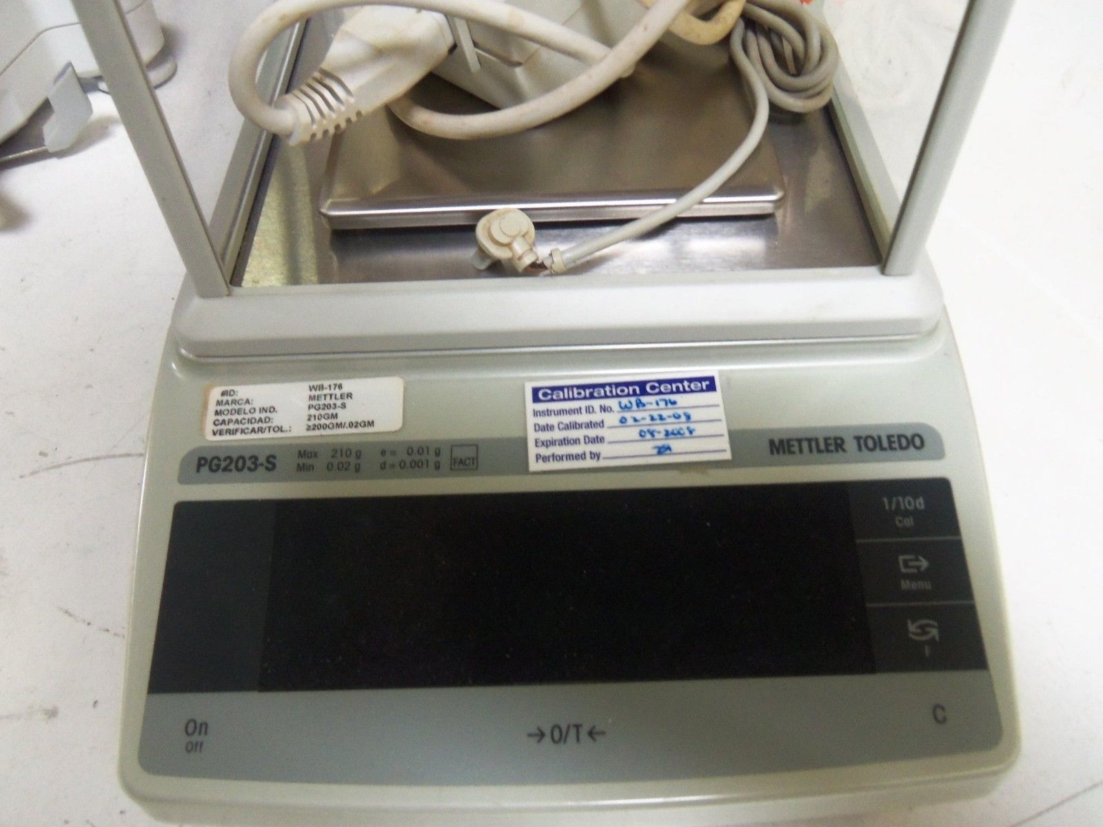 METTLER TOLEDO PG203-S ANALYTICAL BALANCE SCALE *USED*