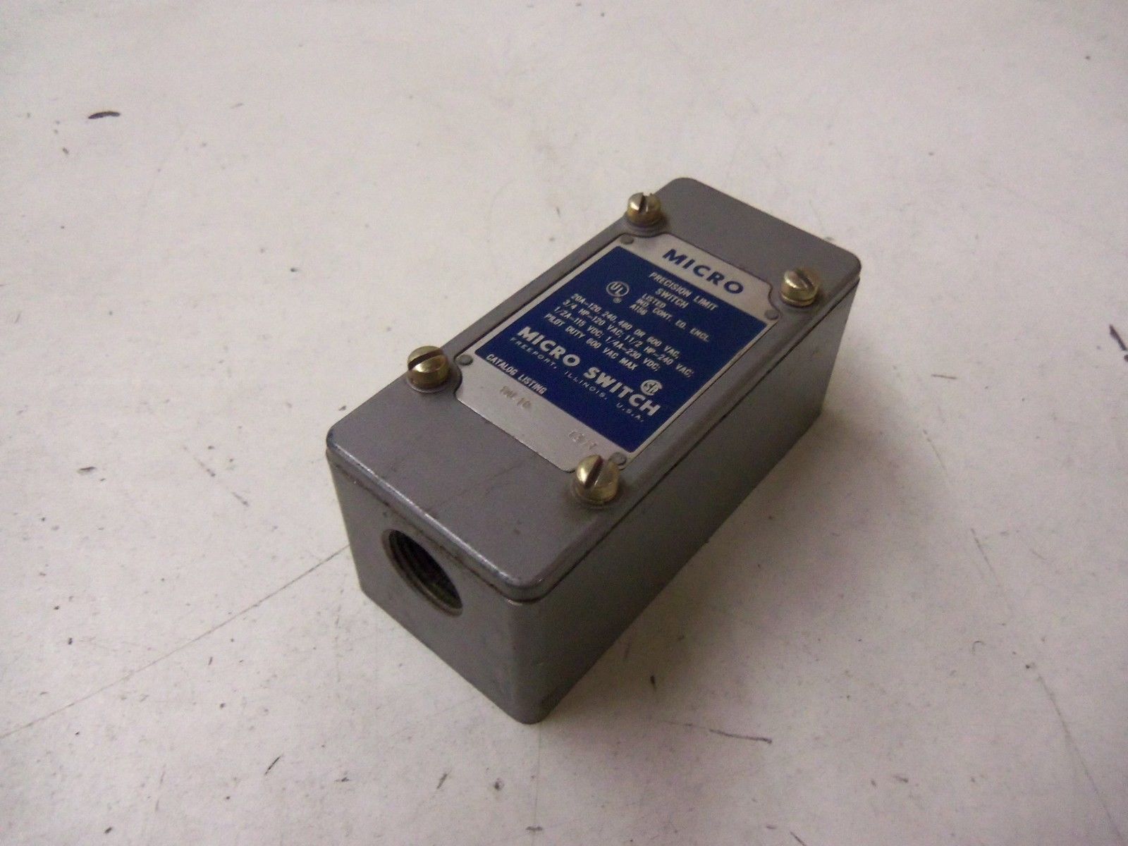 MICROSWITCH 1ML10 UNMP