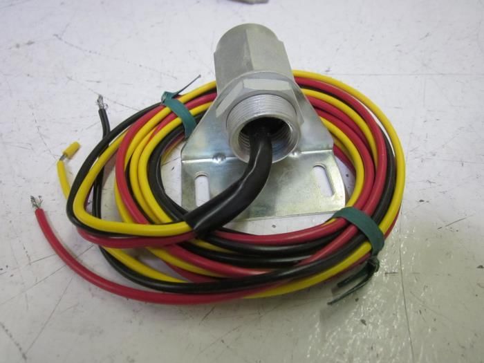 MICRO SWITCH 205FS1 PROXIMITY SENSOR NSMP
