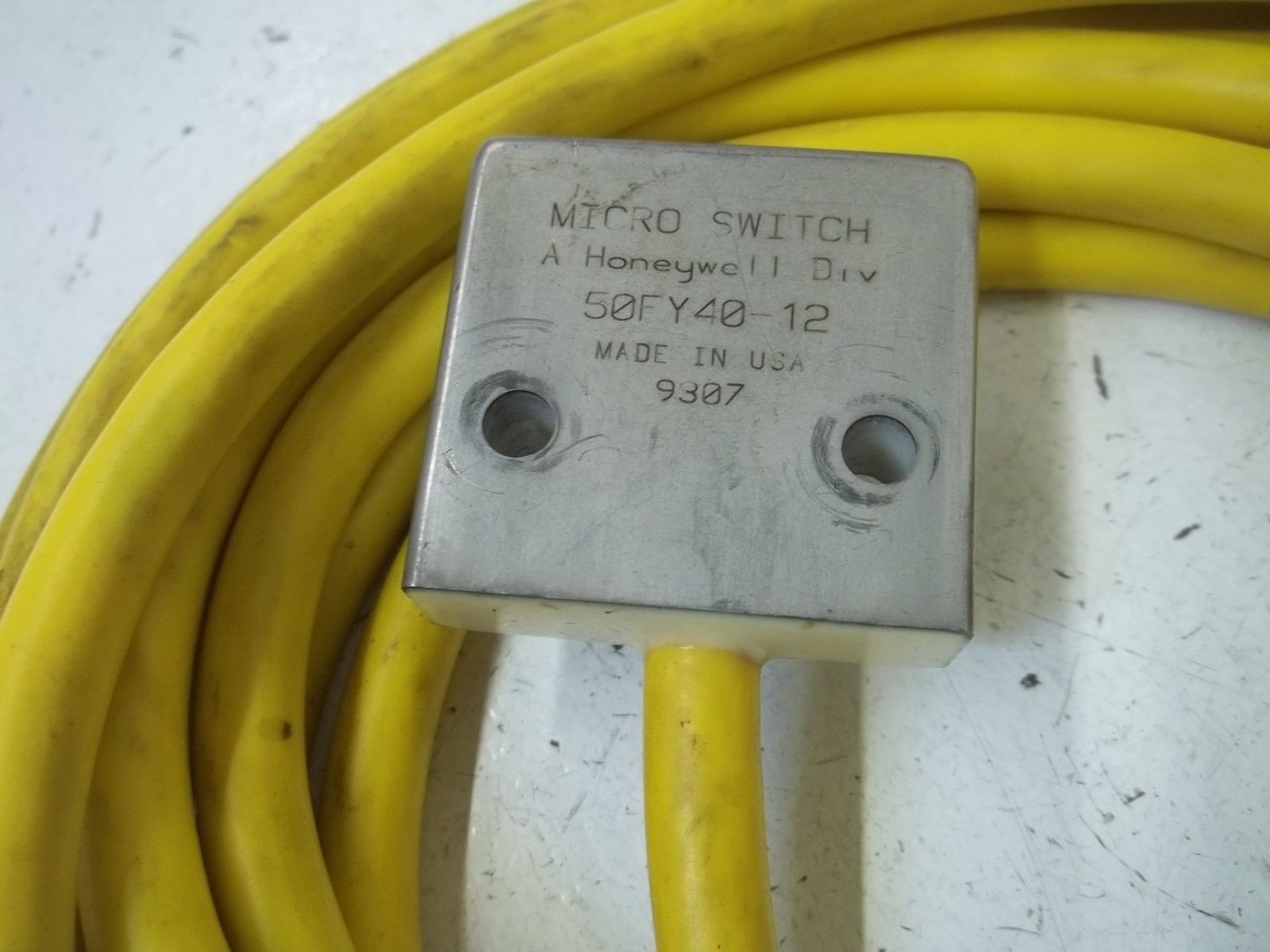 MICRO SWITCH 50FY40-12 PROXIMITY SWITCH UNMP
