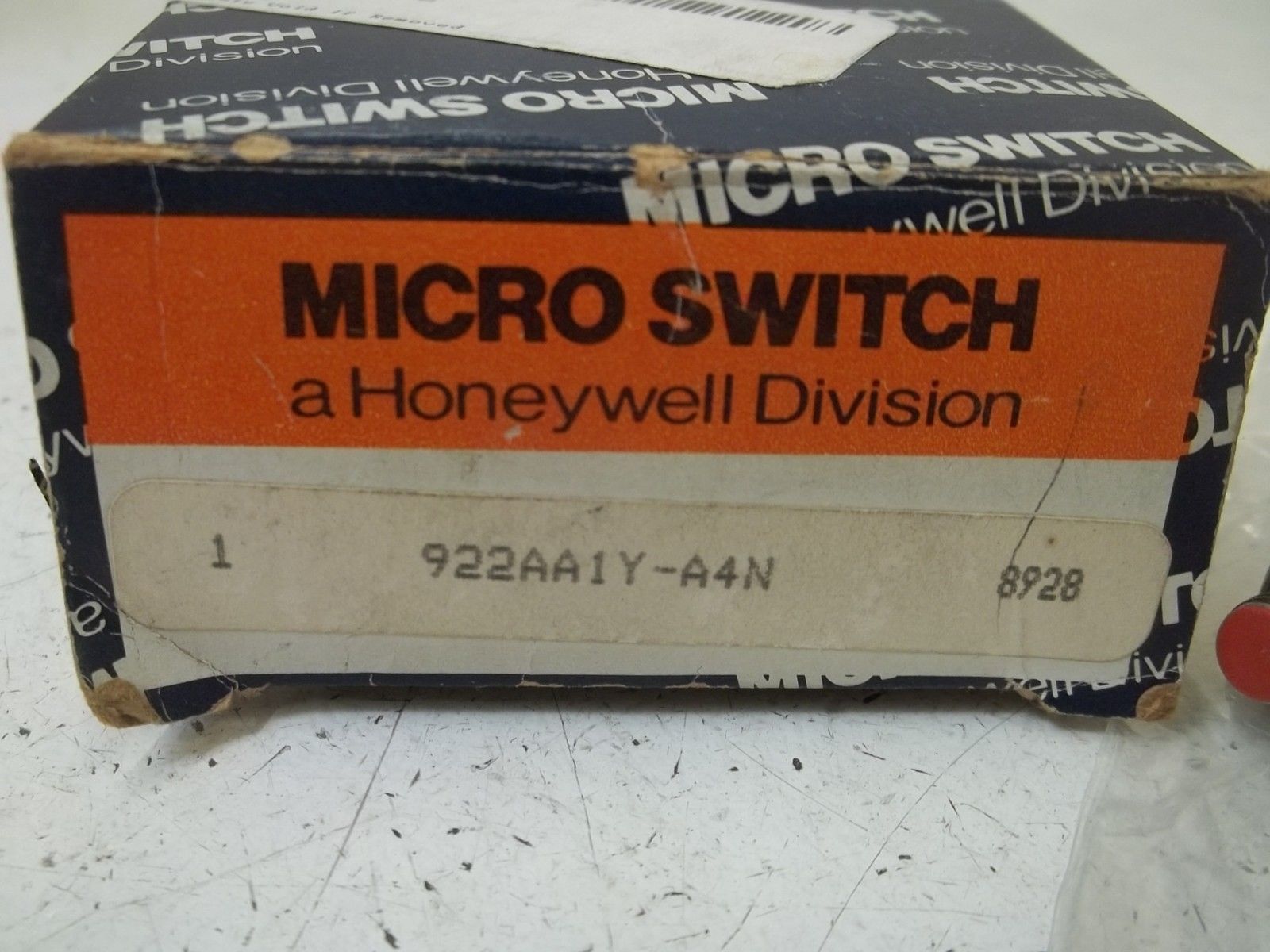 MICRO SWITCH 922AA1Y-A4N LIMIT SWITCH NSMP