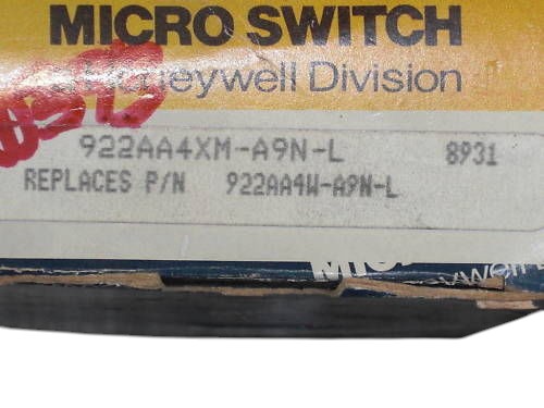 MICRO SWITCH 922AA4XM-A9N-L PROXMITY SENSOR NSMP