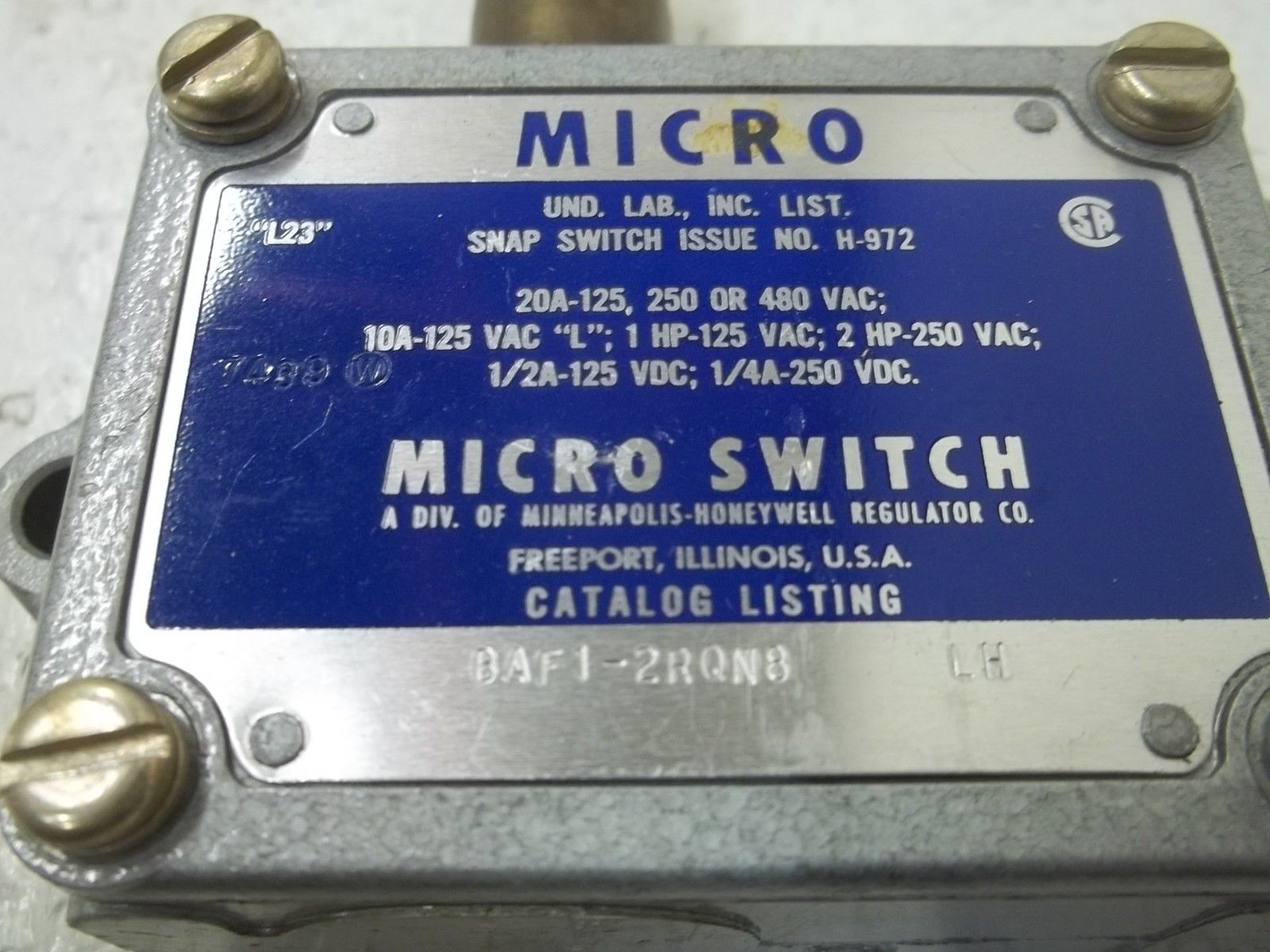 MICRO SWITCH BAF1-2RQN8-LH  (GREY) UNMP