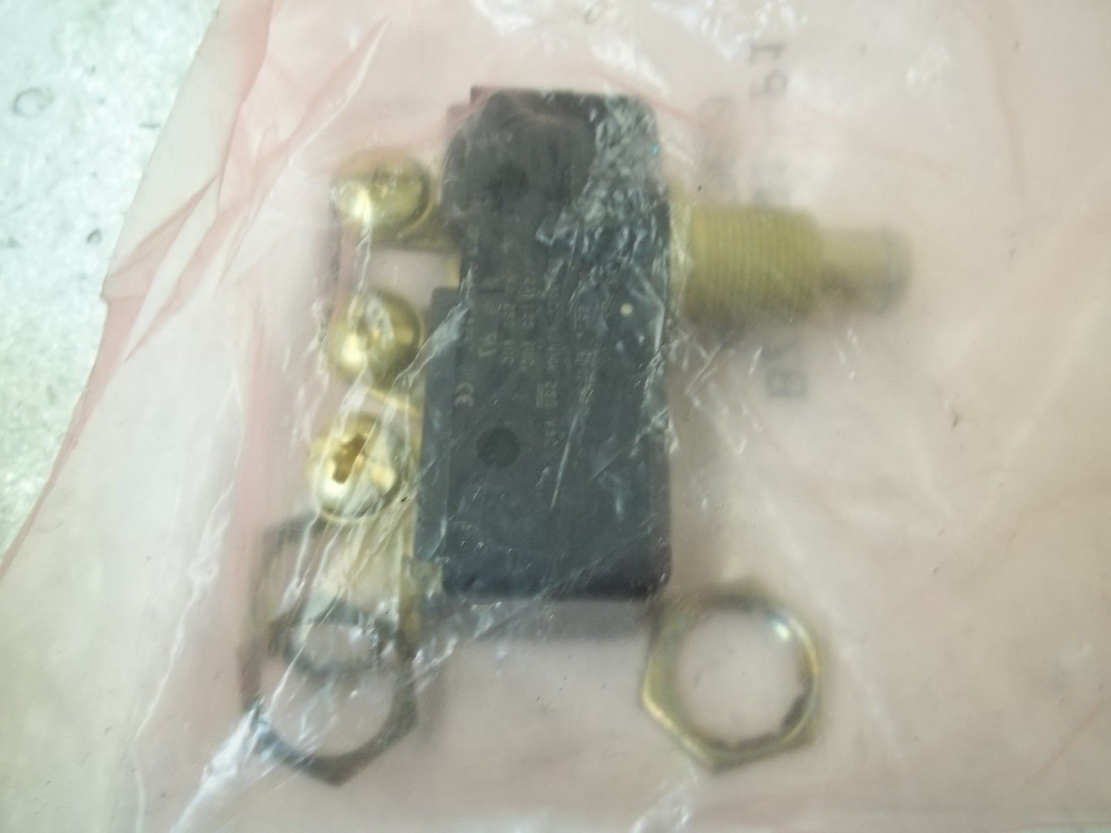 MICRO SWITCH BZ-2RQ1-P1 LIMIT SWITCH NSMP