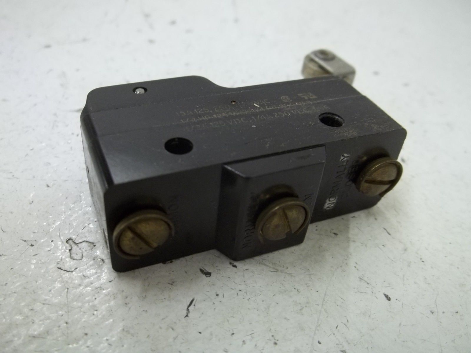 MICRO SWITCH BZ-2RW2-A2 LIMIT SWITCH NSNP