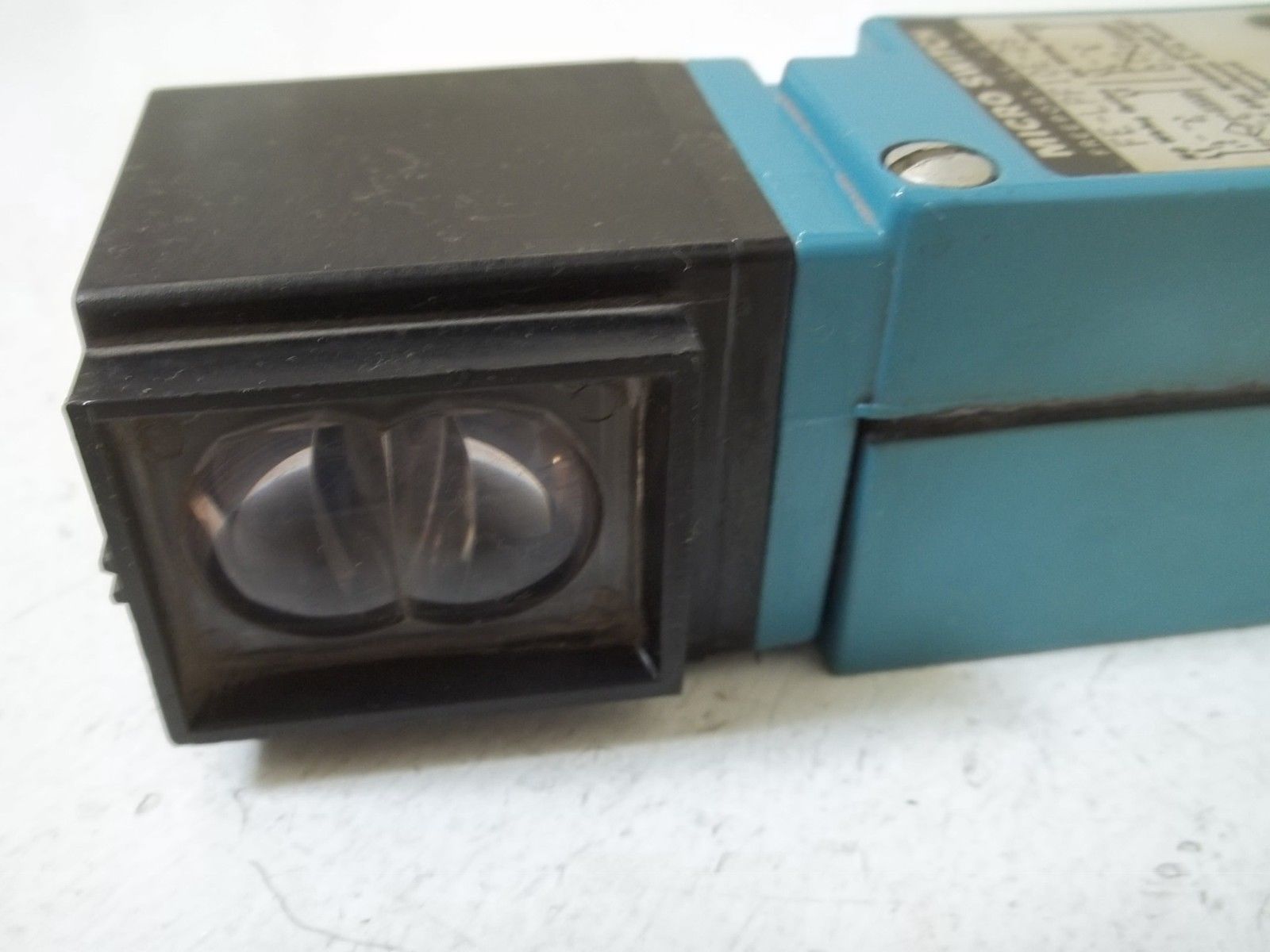 MICRO SWITCH FE-LPF10E-2S PHOTO ELECTRIC  SWITCH UNMP