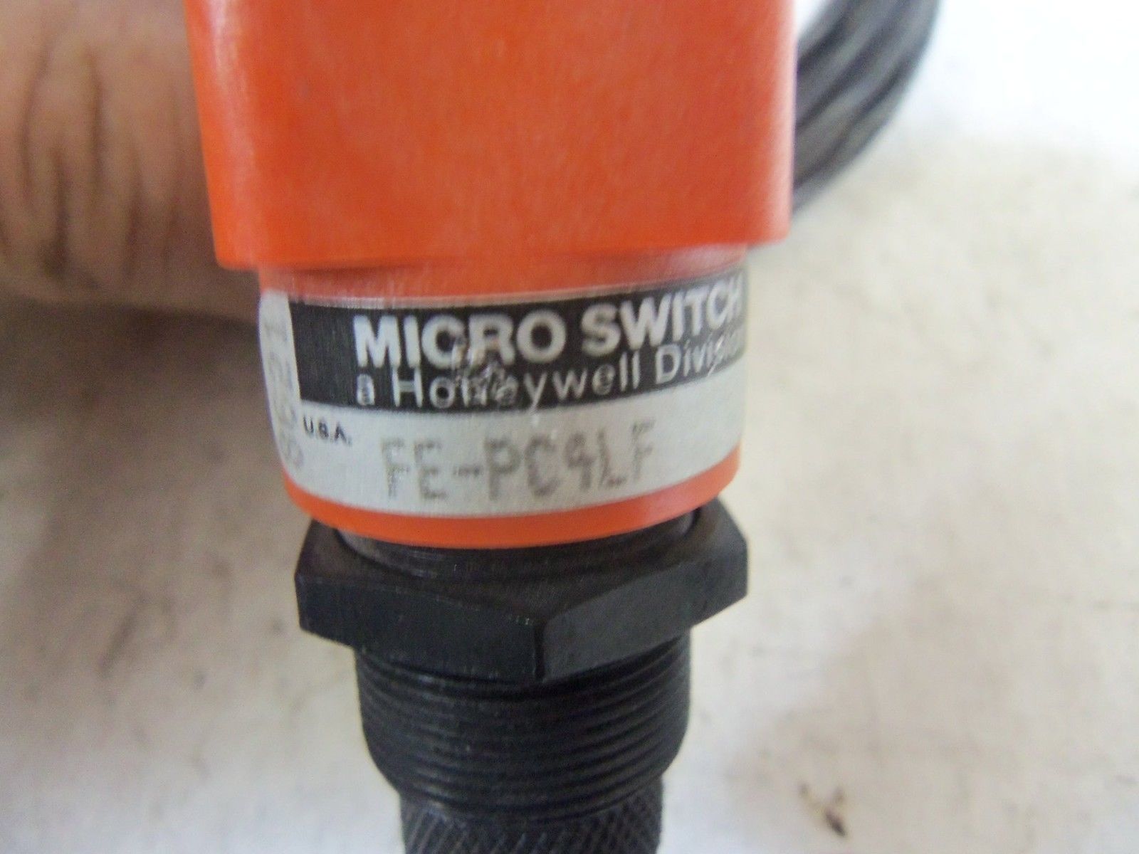 MICRO SWITCH FE-PC4LF PHOTO SENSOR UNMP